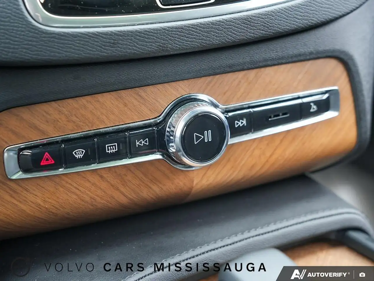 Volvo XC90 снимка Volvo XC90