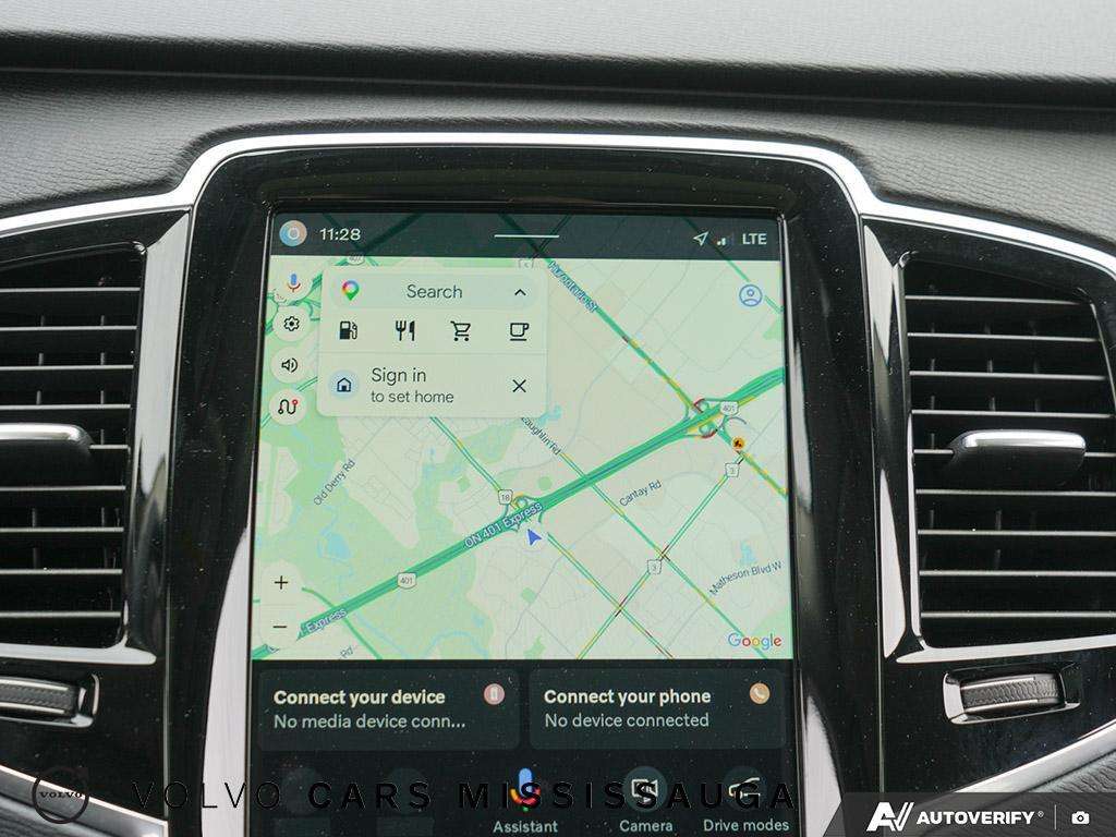 2024 Volvo XC90 Plus Bright Theme thumb 21