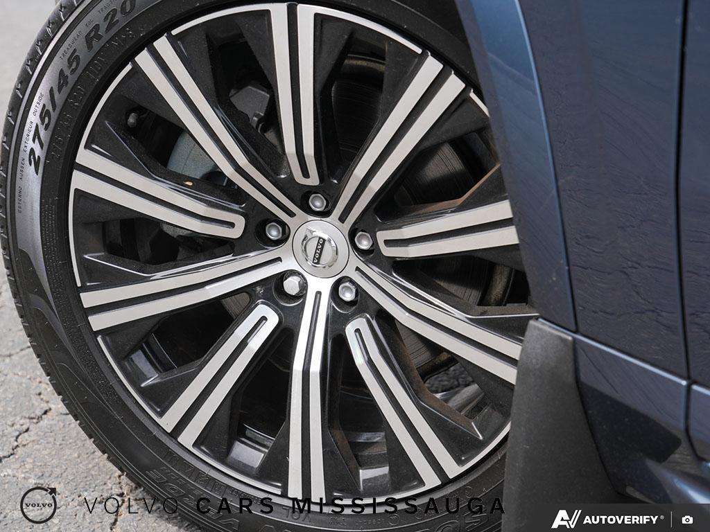 2024 Volvo XC90 Plus Bright Theme thumb 6