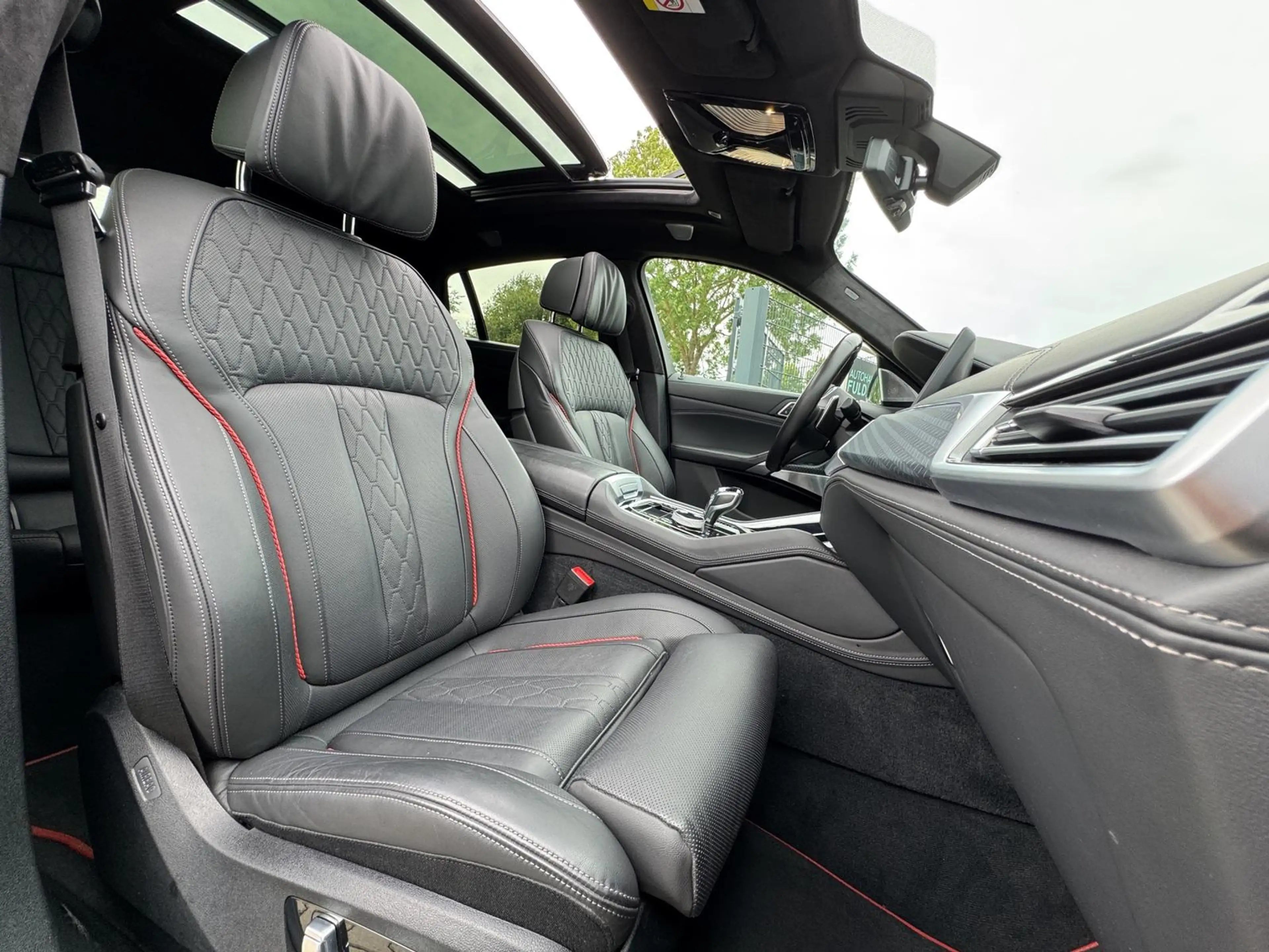 BMW X6 M i Black Vermilion FrozenBlack Laser B&W — photo 43