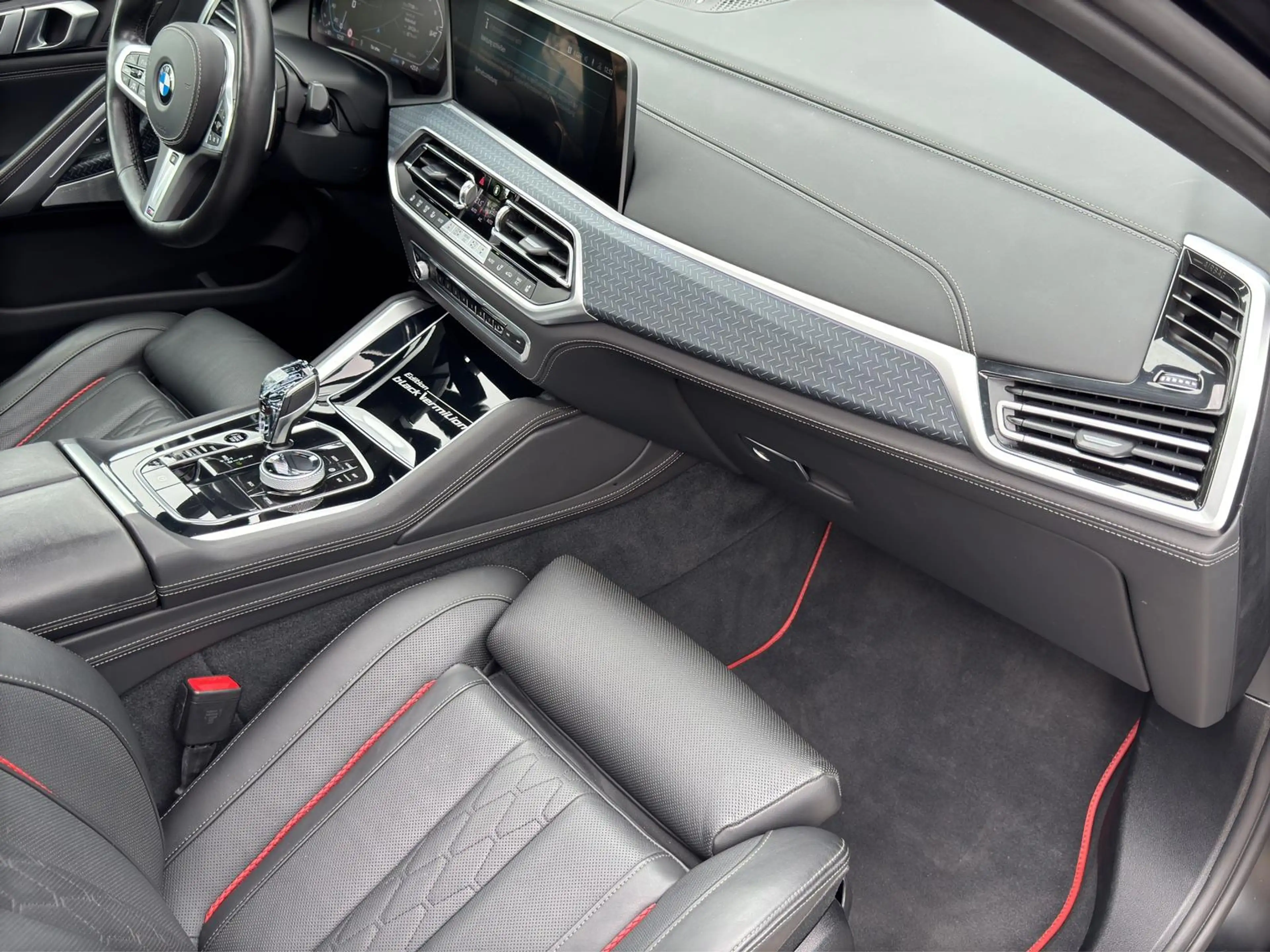 BMW X6 M i Black Vermilion FrozenBlack Laser B&W — photo 45