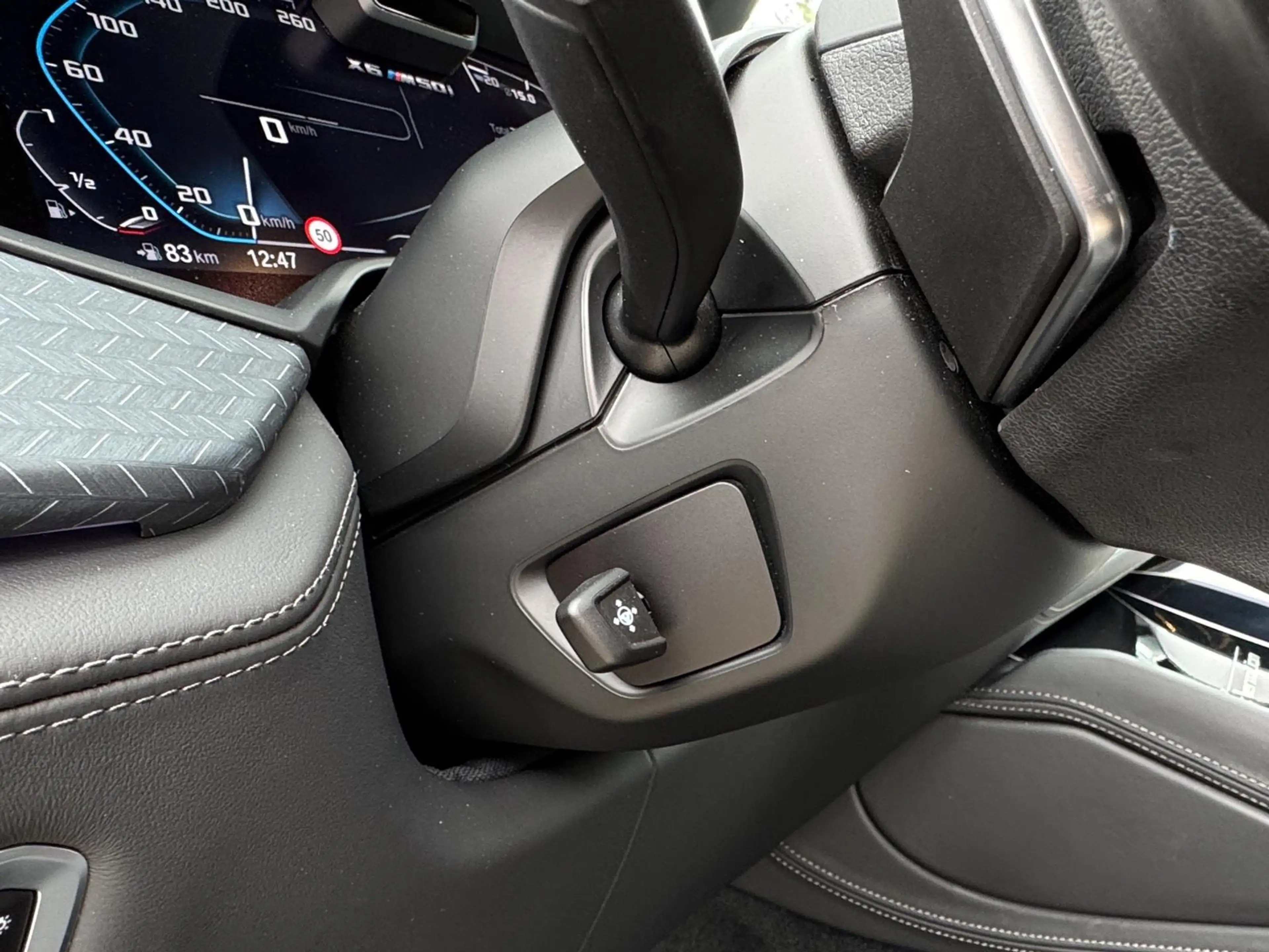 BMW X6 M i Black Vermilion FrozenBlack Laser B&W — photo 18