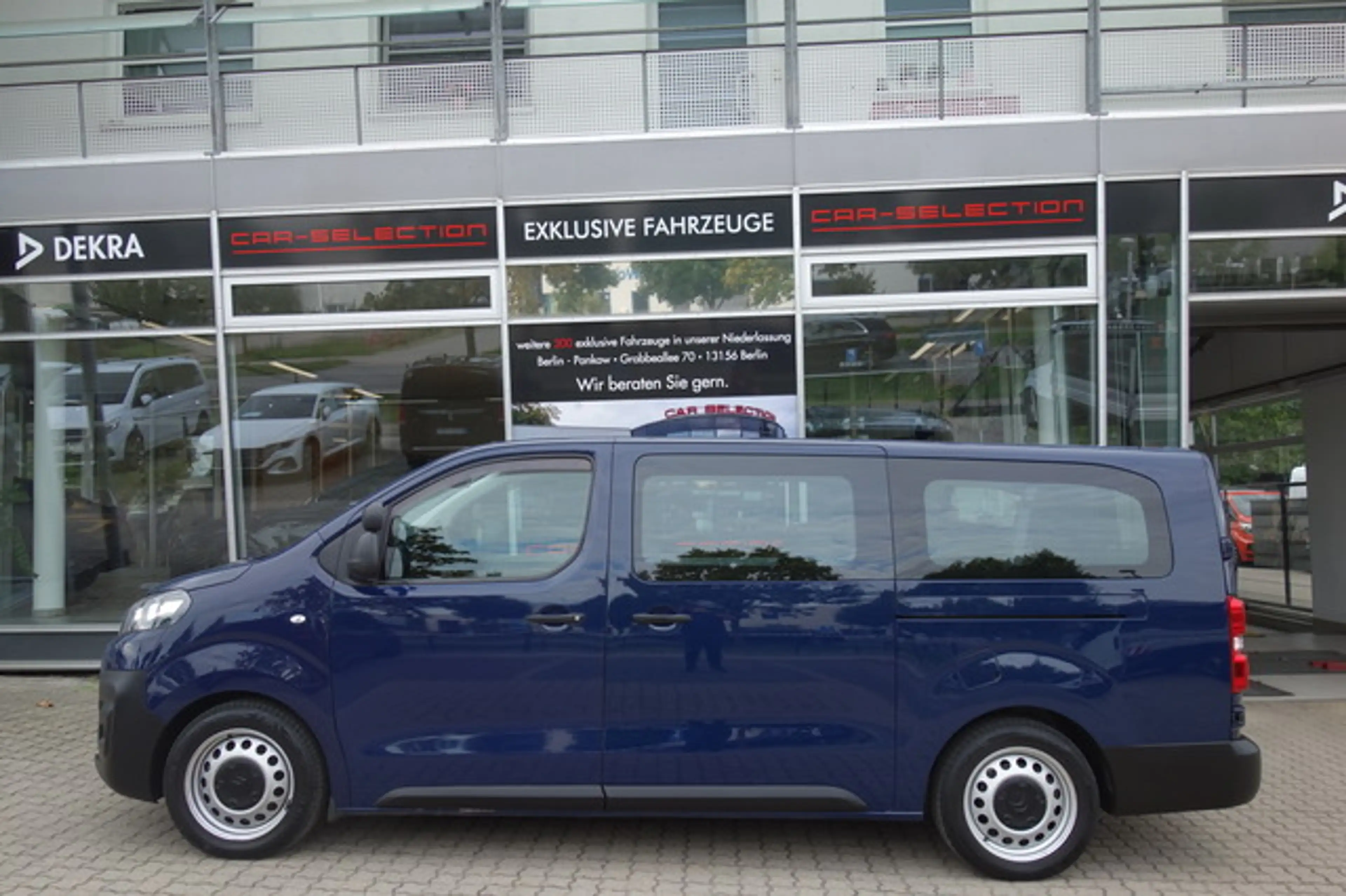 Citroen Jumpy 2,0 HDI Kombi XL 2xsTÜR/8-SITZER/TEMP/KAM — photo 3