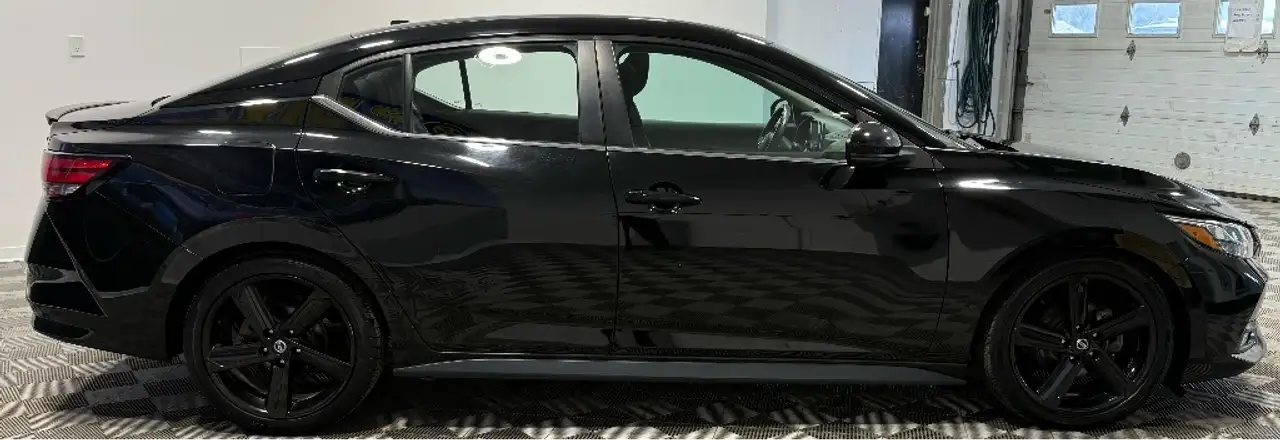 Nissan Sentra снимка Nissan Sentra