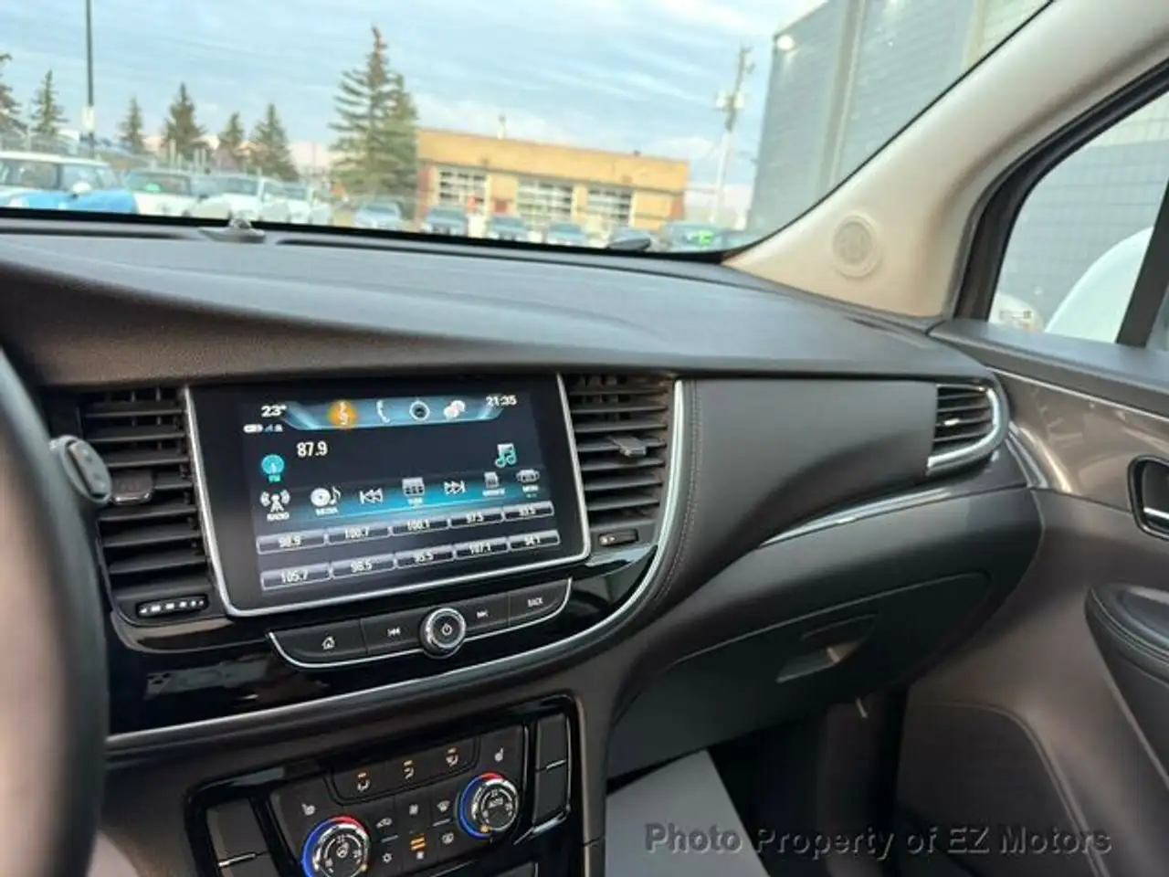 Buick Encore photo Buick Encore