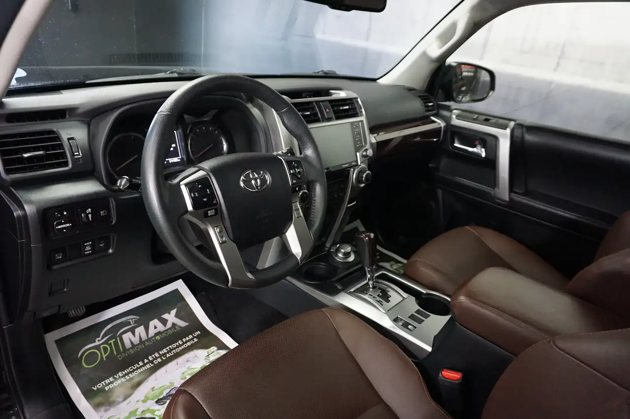 Toyota 4-Runner снимка Toyota 4-Runner