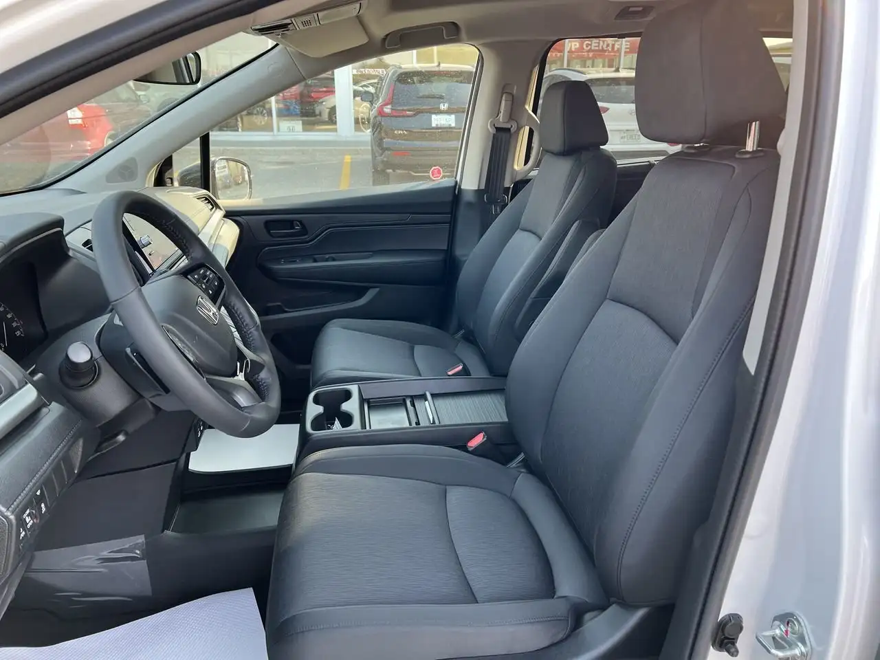 Honda Odyssey снимка Honda Odyssey