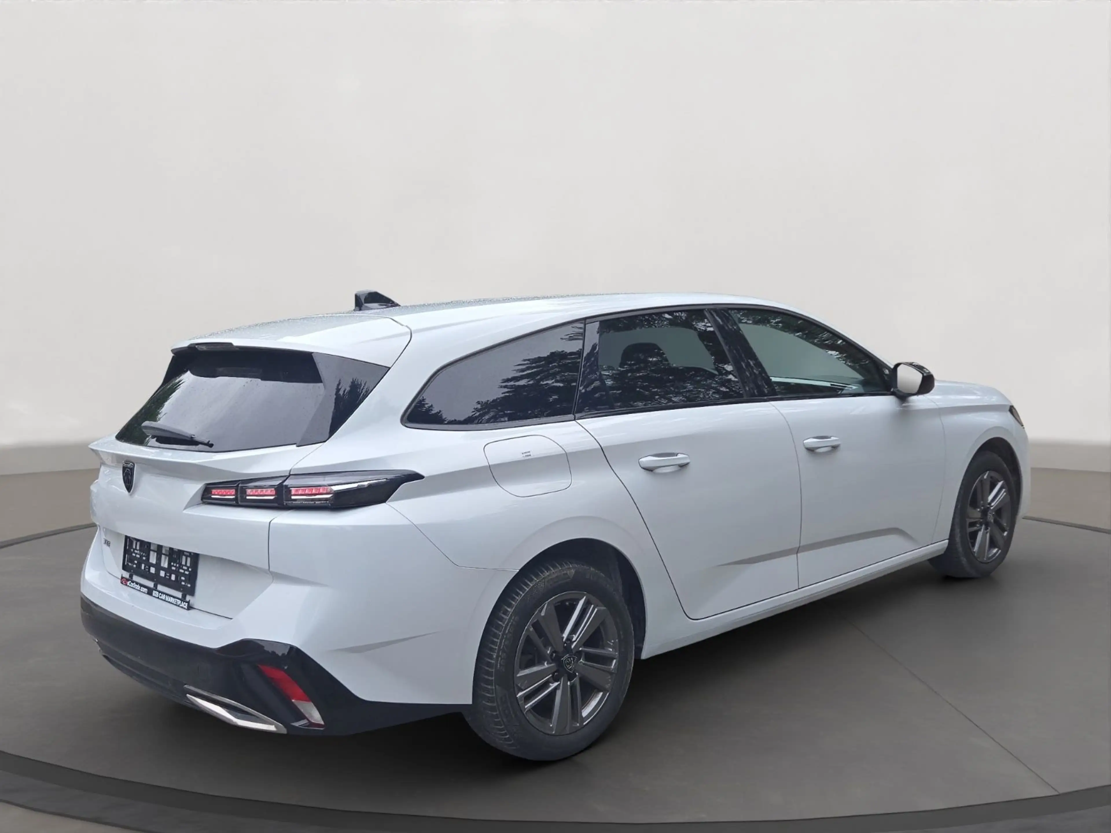 Peugeot 308 SW Autom./Leder/LED/Virtual/Kam360+PDC/u.v.m — photo 6
