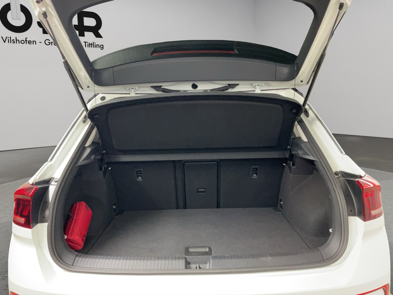 Volkswagen T-Roc 1.5 TSI Style ACC AHK LED Massage Navi PDC — photo 8
