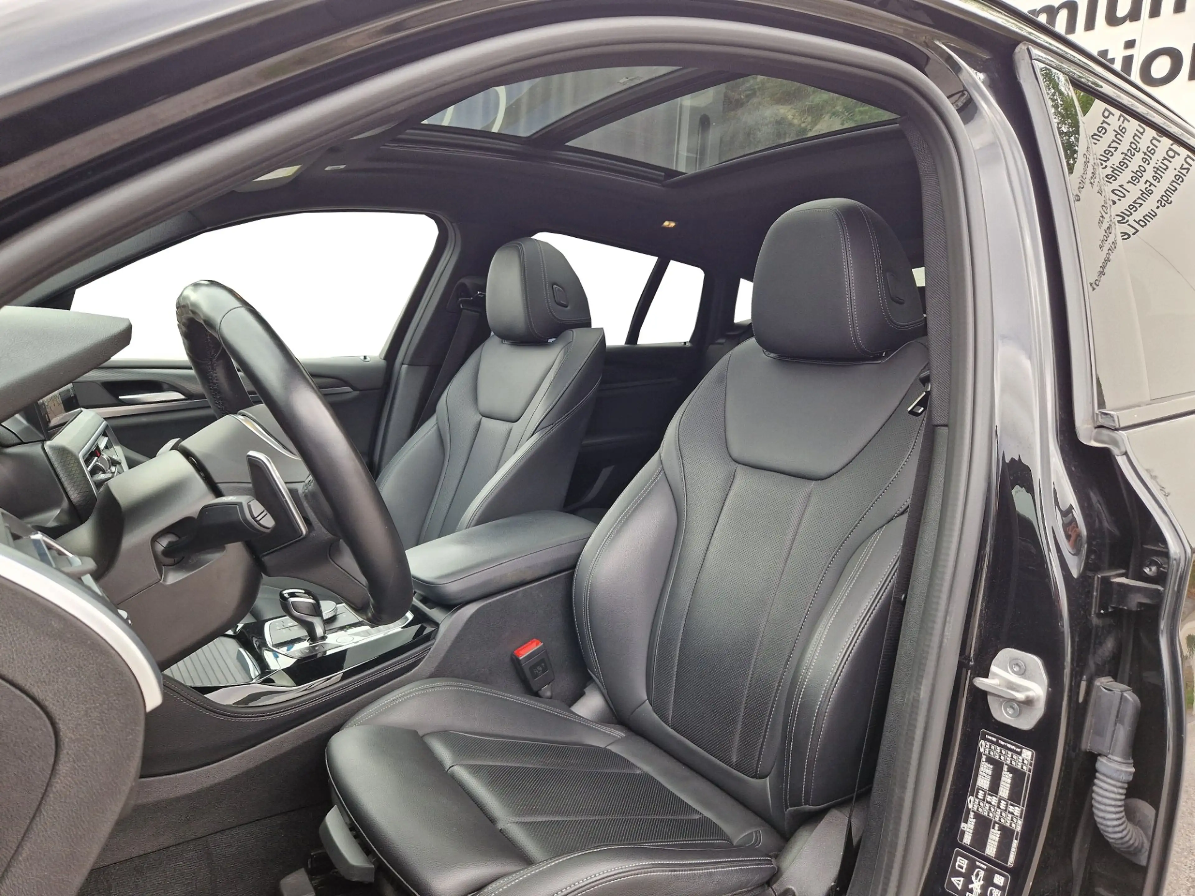 BMW X4 xDrive 30d — photo 7