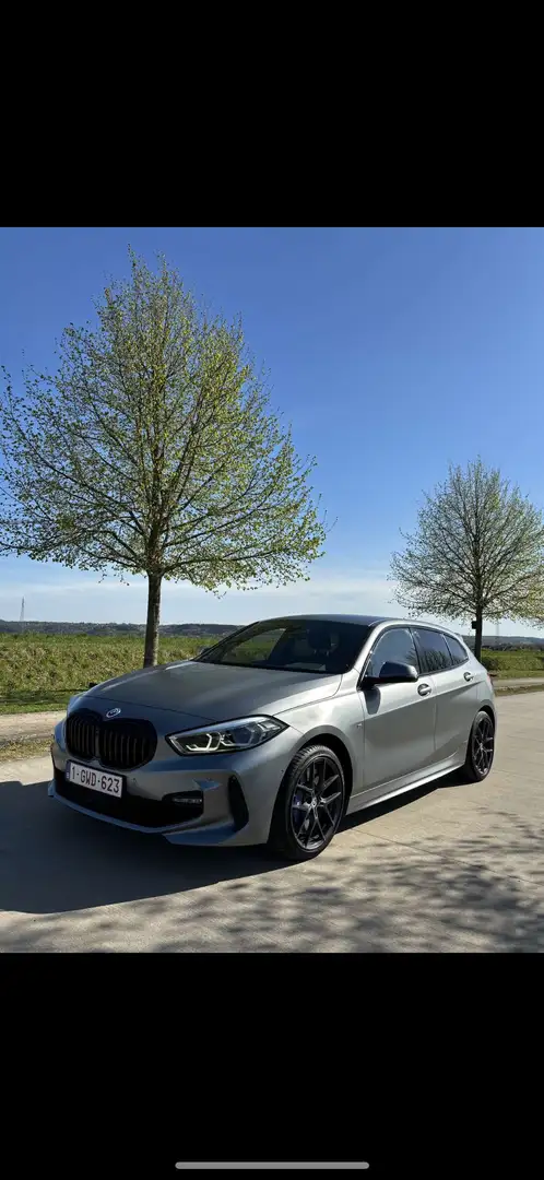 BMW 120 120i 177 ch M Sport A - 1