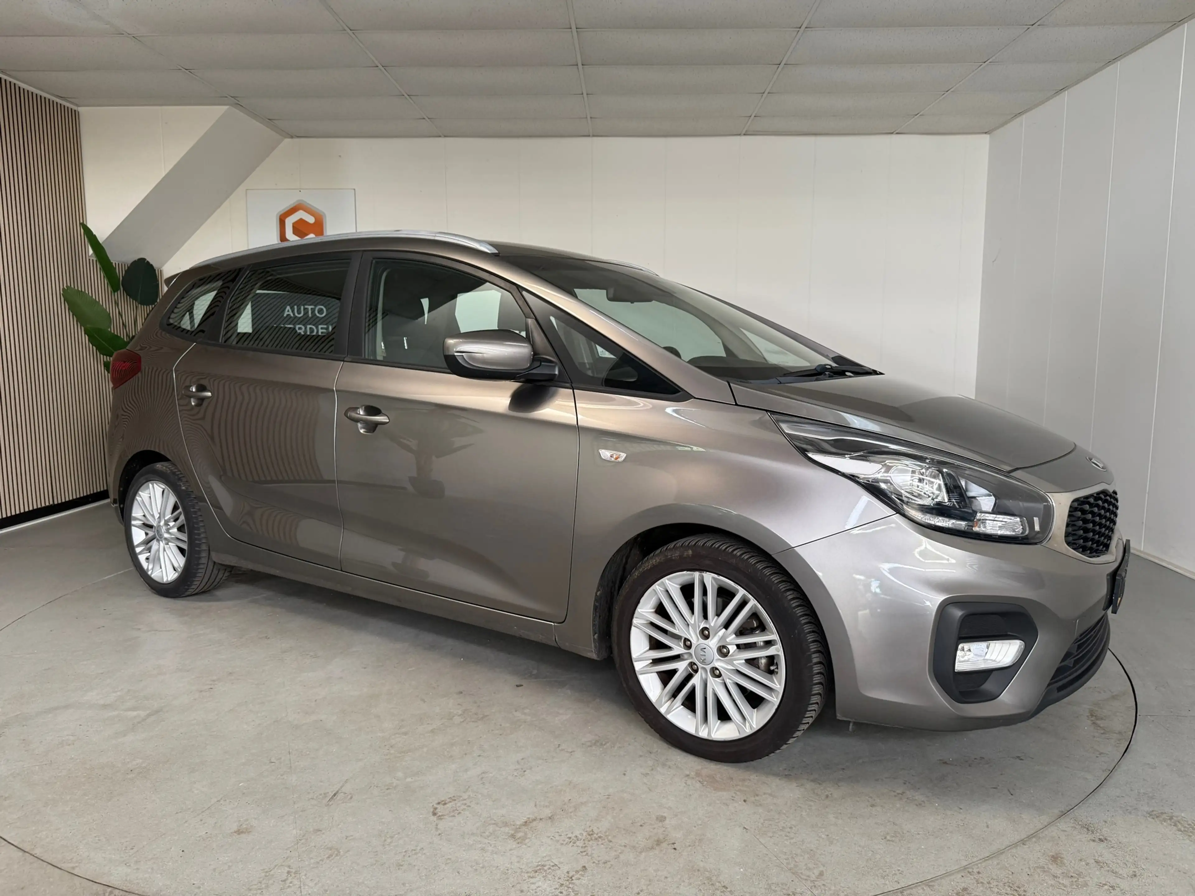 Kia Carens 1.6 GDi DynamicPlusLine Airco, 7-persoons,Trekhaak — photo 10