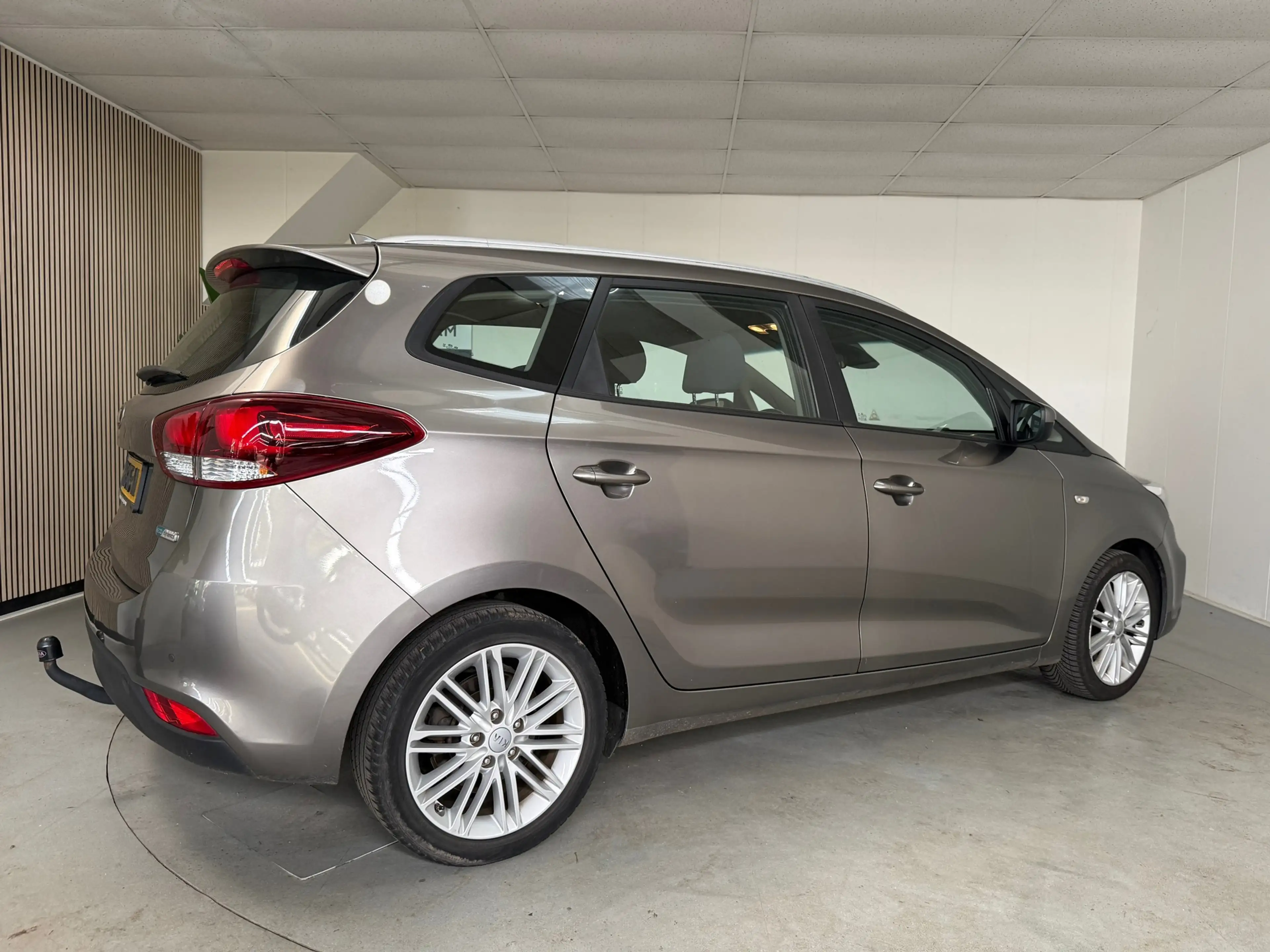 Kia Carens 1.6 GDi DynamicPlusLine Airco, 7-persoons,Trekhaak — photo 7
