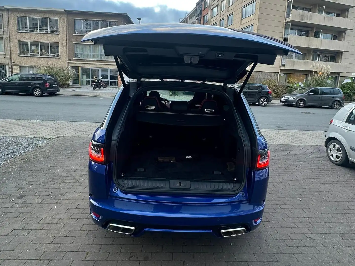 Land Rover Range Rover Sport Range Rover Sport P575 5.0 V8 SVR Bleu - 2