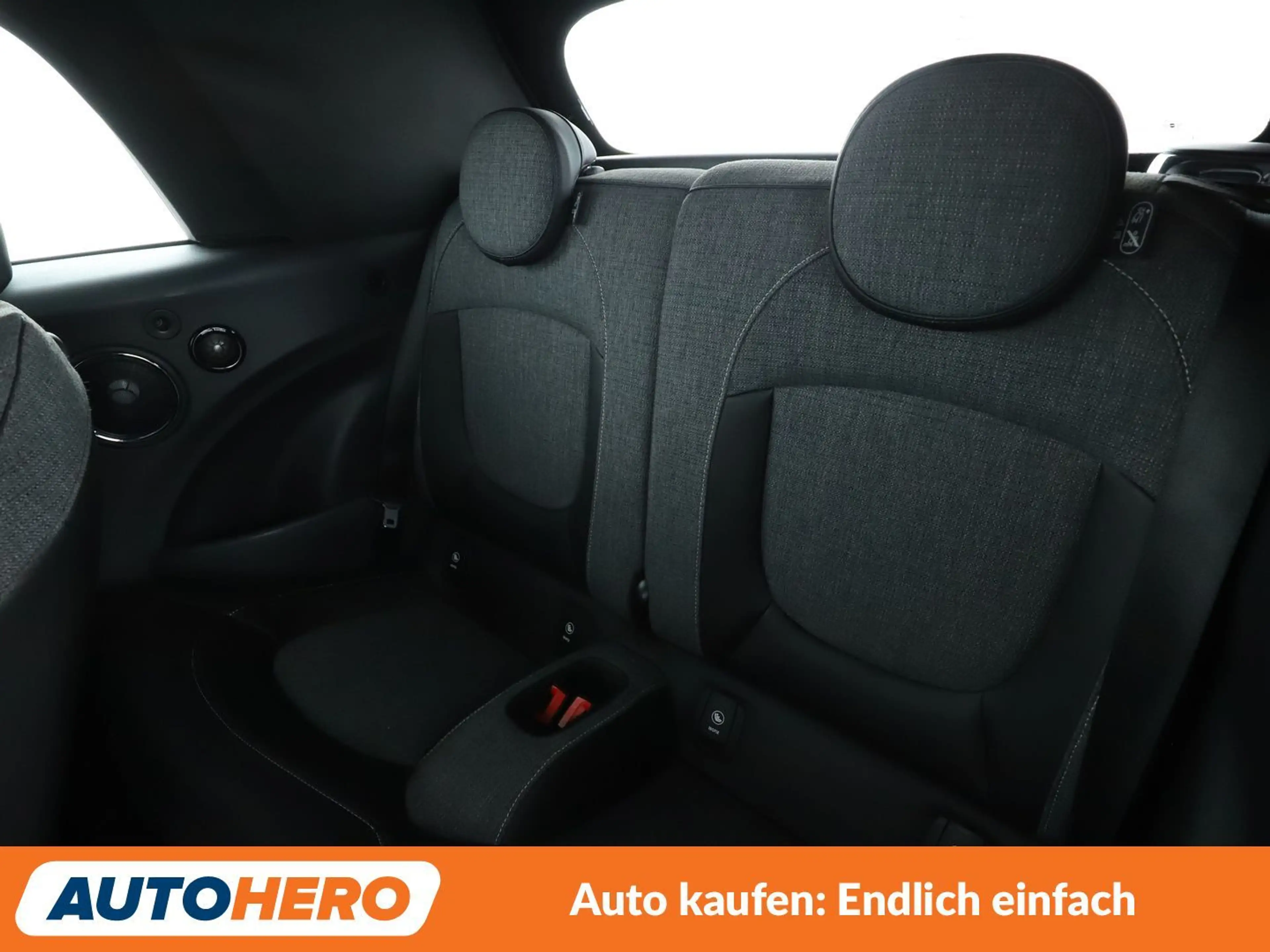 MINI Cooper S Cabrio Cooper S*NAVI*LED*TEMPOMAT*PDC*SHZ*BLUETOOTH* — photo 14