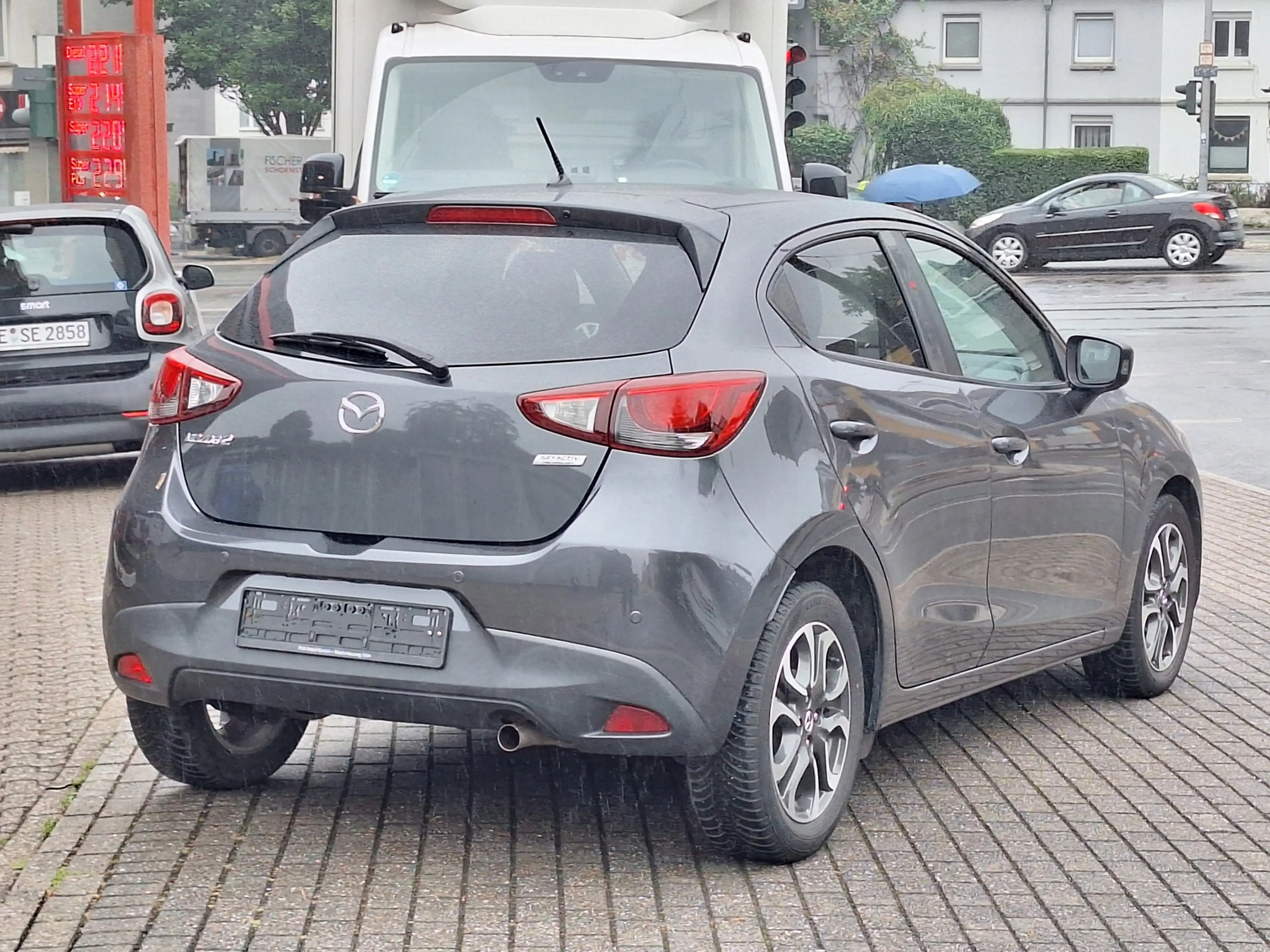 Mazda 2 2 SKYACTIV-G 90 Nakama 1.Hd,Scheckheft, Navi TOP Z — photo 7