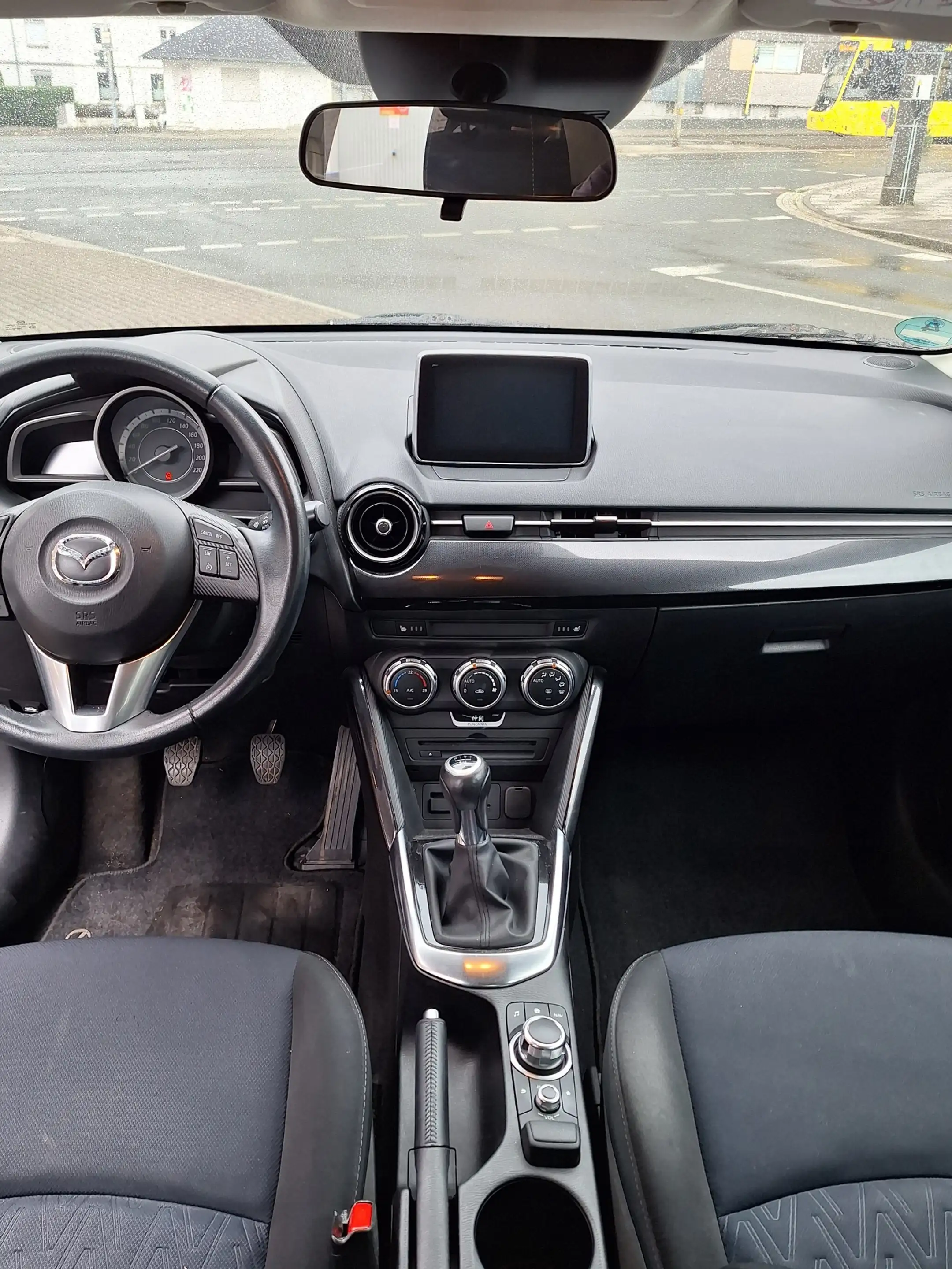 Mazda 2 2 SKYACTIV-G 90 Nakama 1.Hd,Scheckheft, Navi TOP Z — photo 9