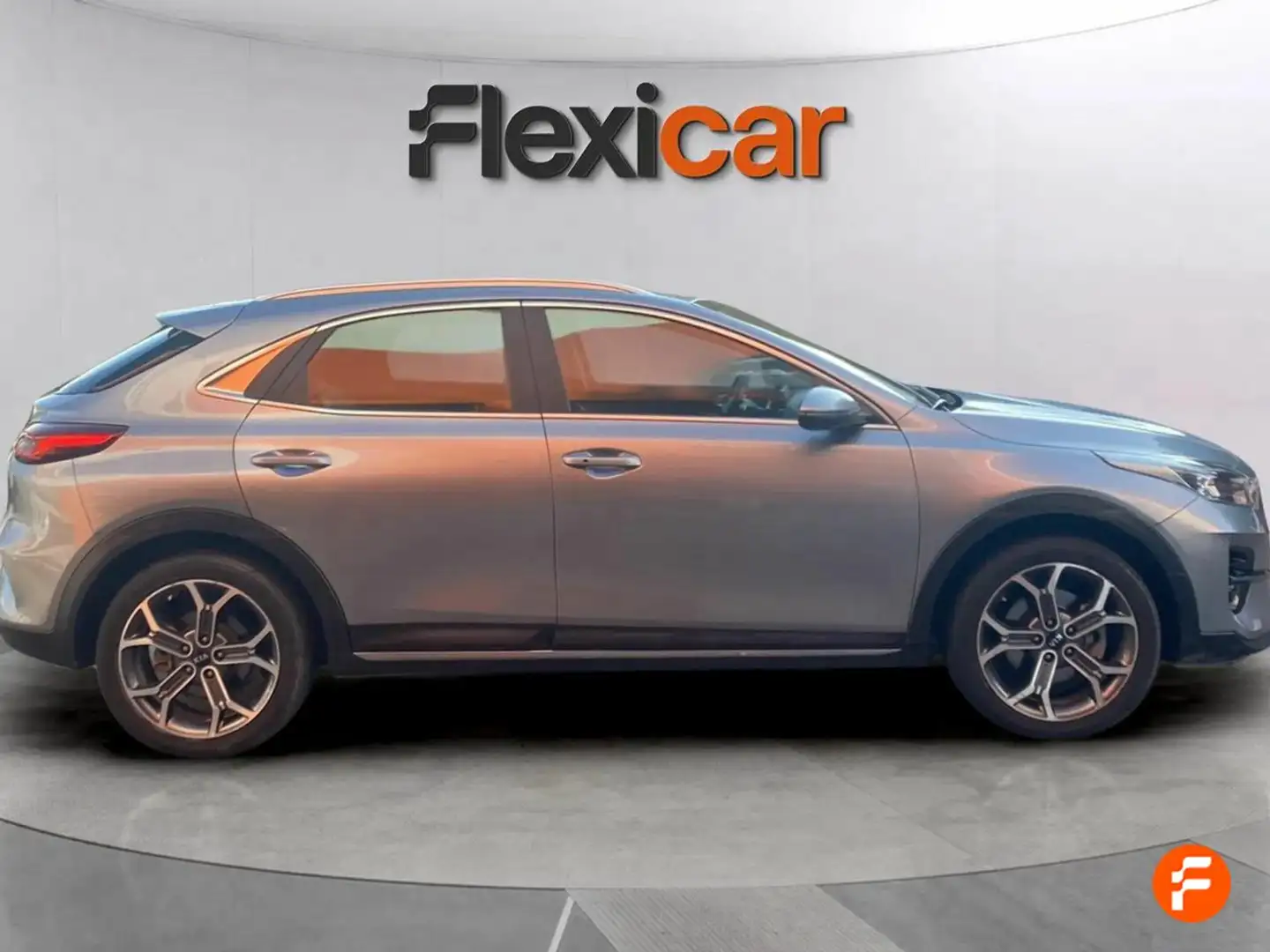 Kia XCeed 1.6 GDi PHEV 104kW (141CV) eTech Gris - 2