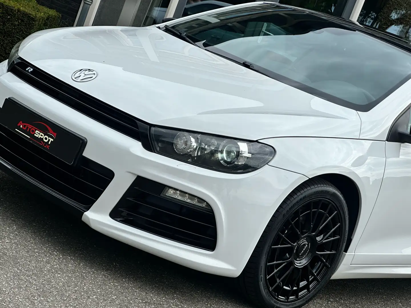 Volkswagen Scirocco R Compleet Gereviseerd Bílá - 2