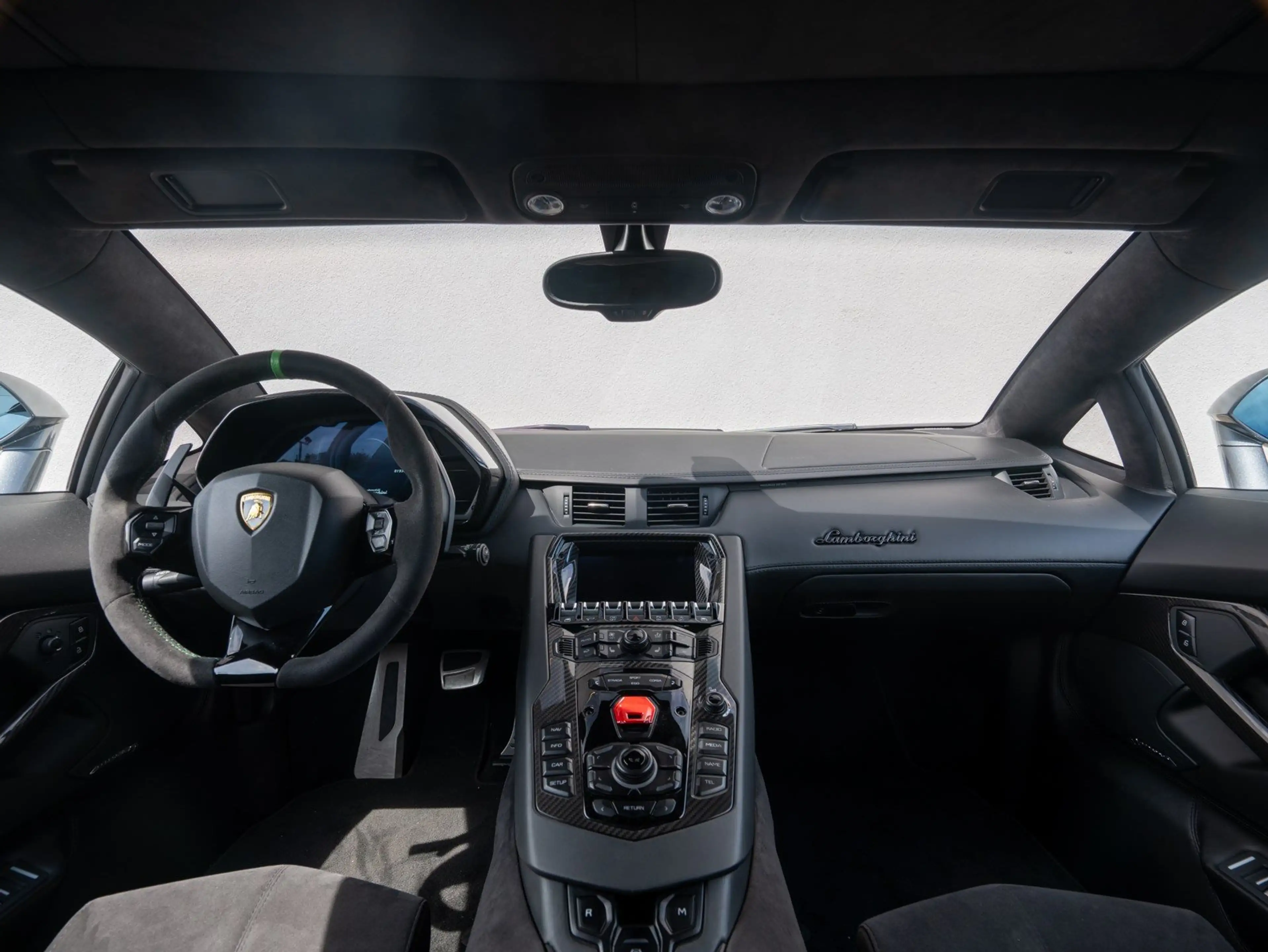 Lamborghini Aventador S LP740-4 V12 CARBON SENSONUM LIFT 20"/21" — photo 10