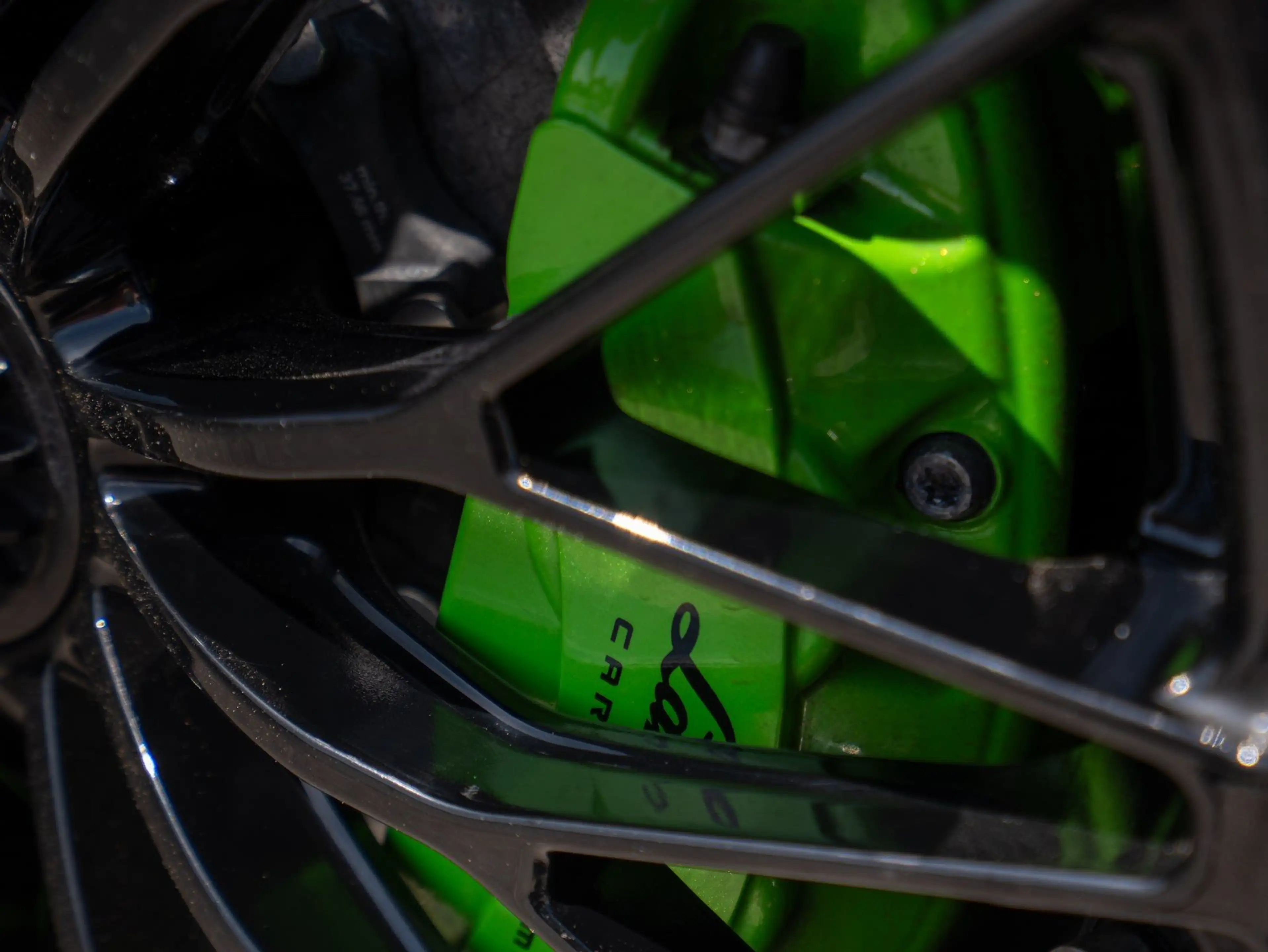 Lamborghini Aventador S LP740-4 V12 CARBON SENSONUM LIFT 20"/21" — photo 13