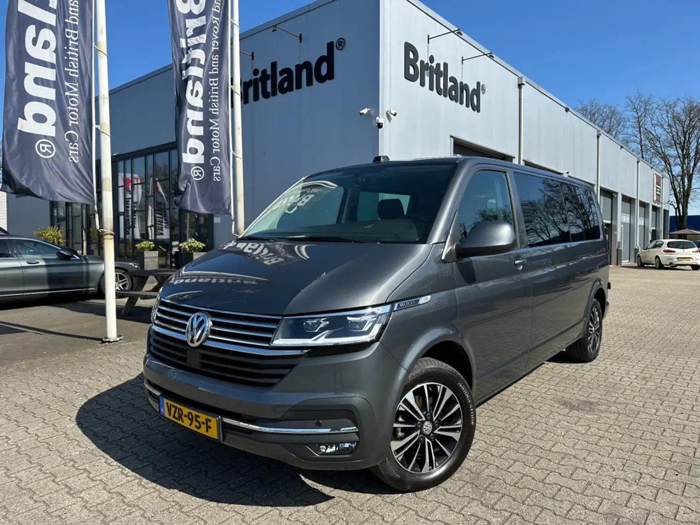 Volkswagen Transporter 2.0 TDI 150PK DSG BULLI bj2024 *Led *Adaptive *Lee Gris - 1