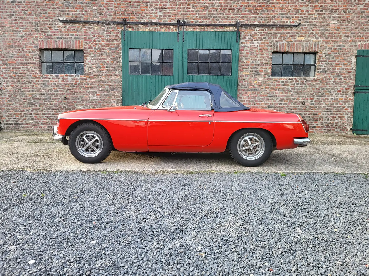 MG MGB Roadster 1,8 Chrommodell Orange - 1