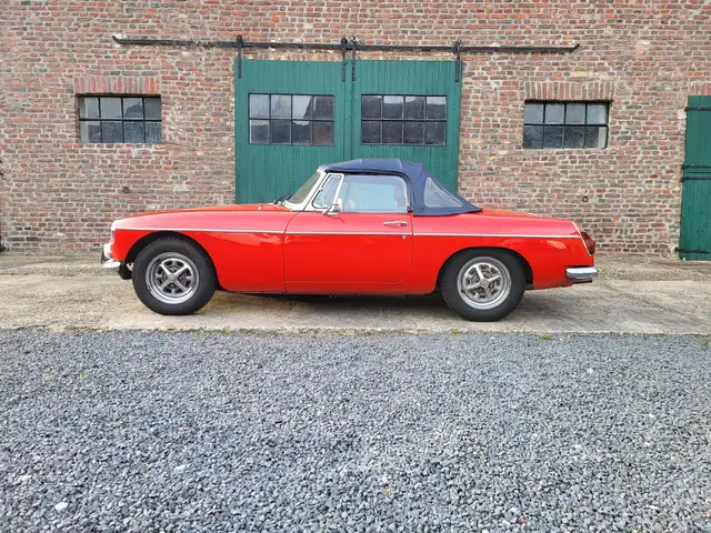 MG MGB Roadster 1,8 Chrommodell