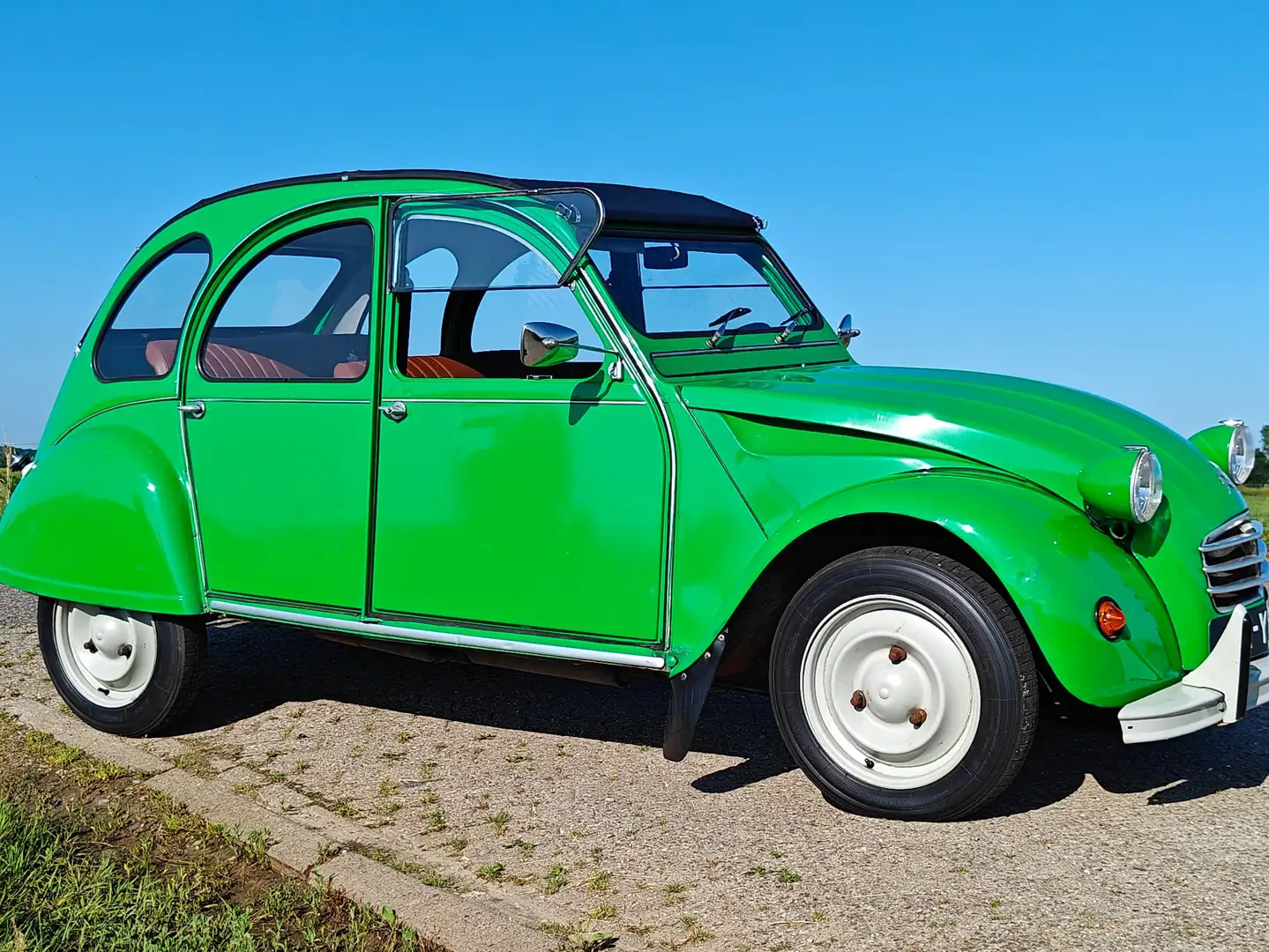Citroen 2CV - 1