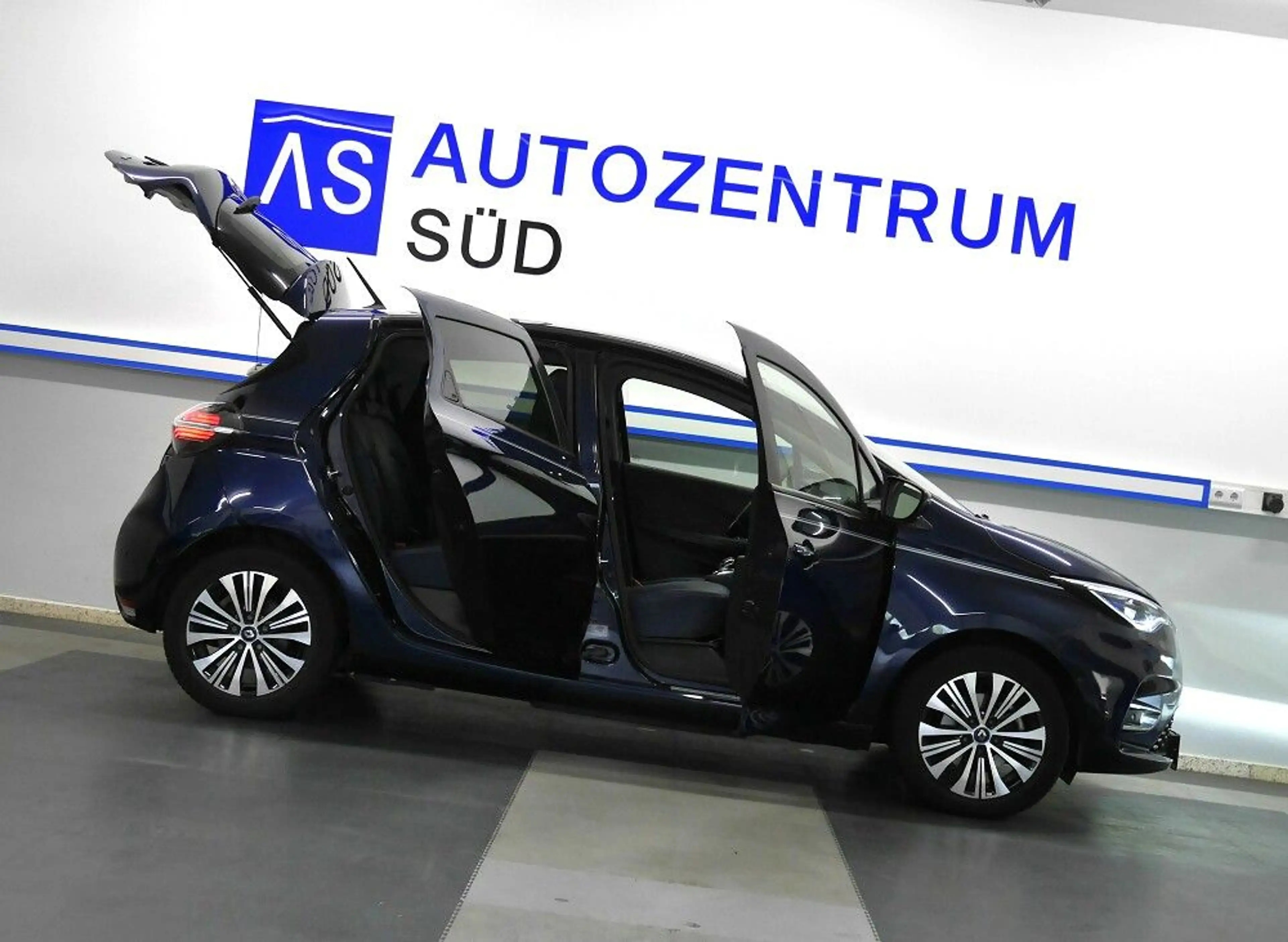 Renault ZOE Riviera 52 kWh R135 LED NAVI SPUR CAM — photo 10