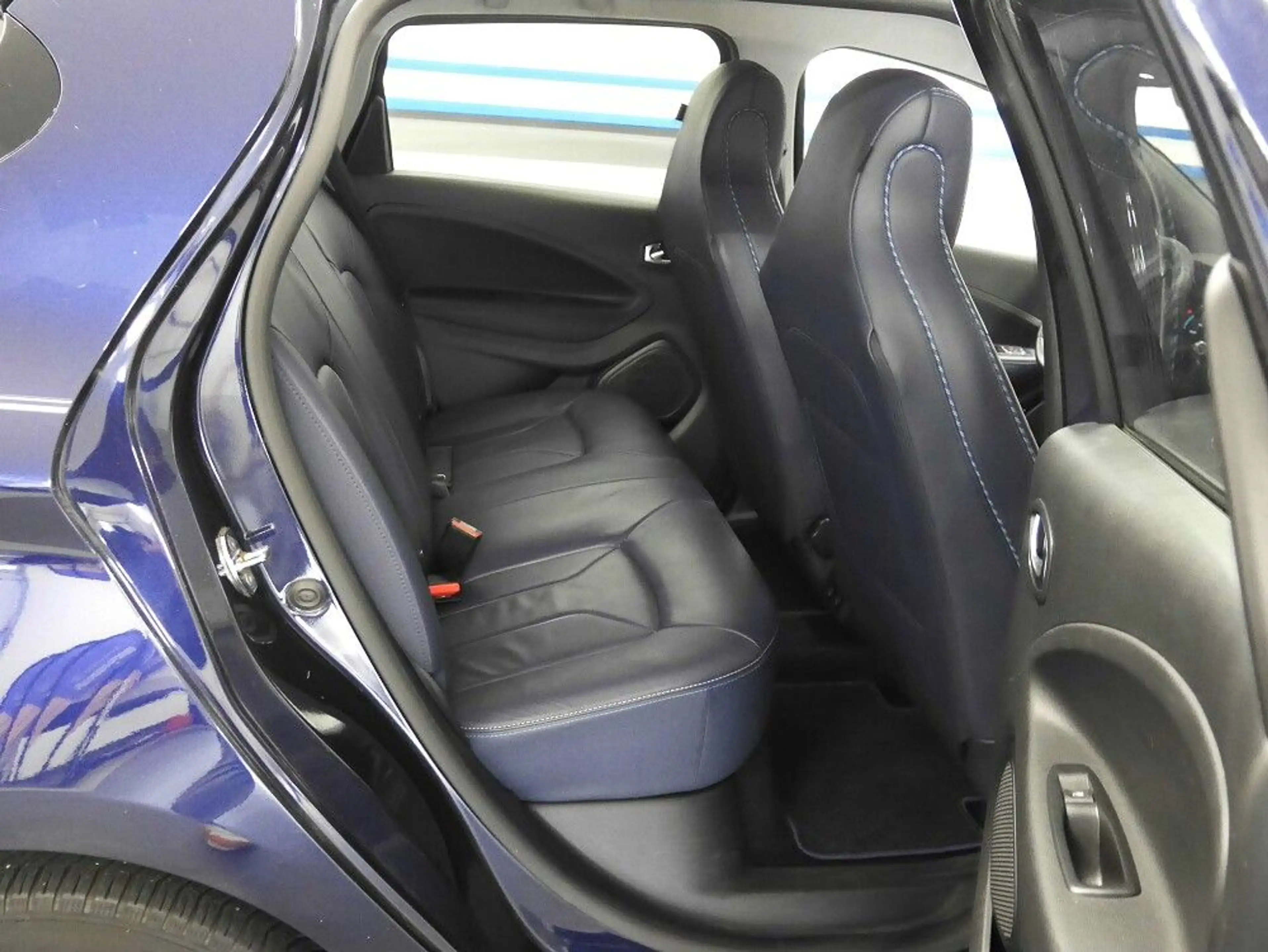 Renault ZOE Riviera 52 kWh R135 LED NAVI SPUR CAM — photo 12