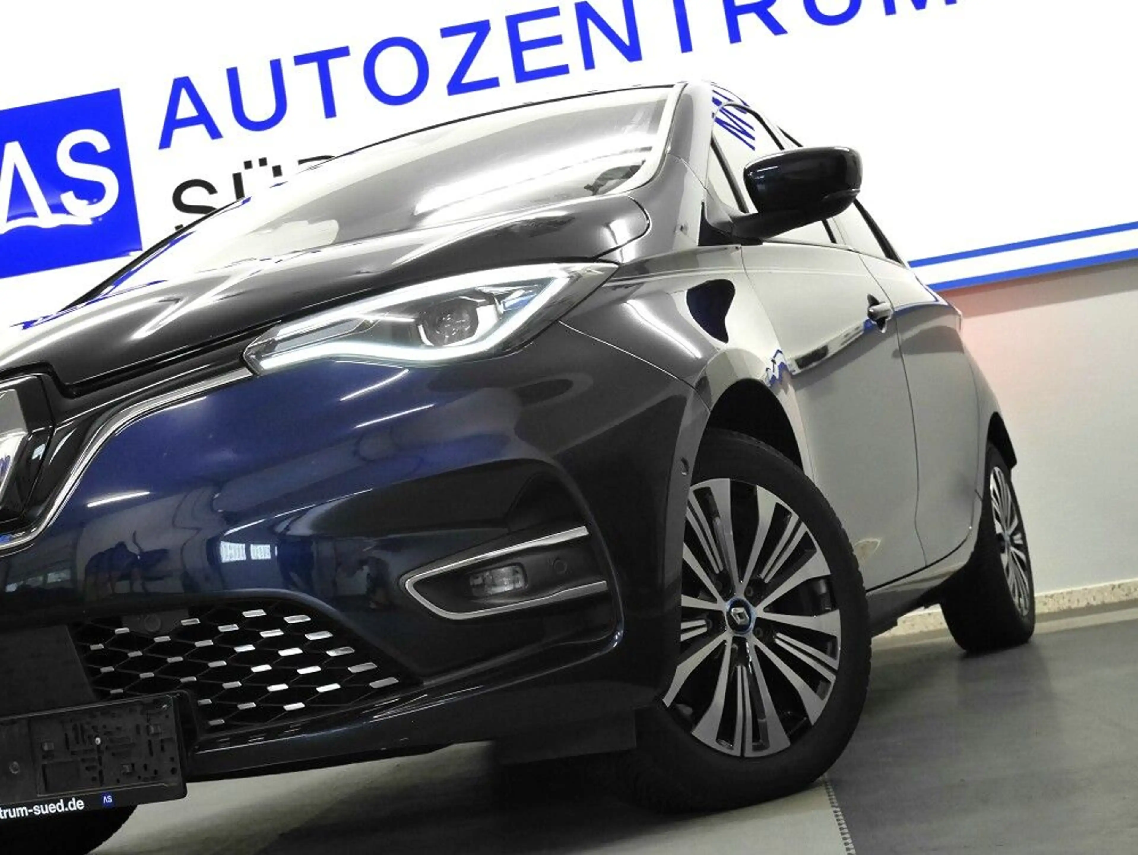 Renault ZOE Riviera 52 kWh R135 LED NAVI SPUR CAM — photo 15