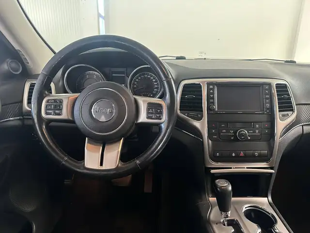 Jeep Grand Cherokee view 6