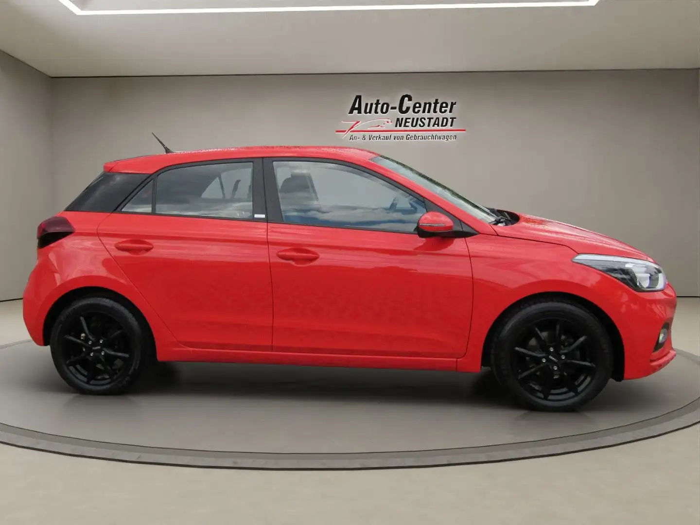 Hyundai i20 Select KLIMA Rot - 2