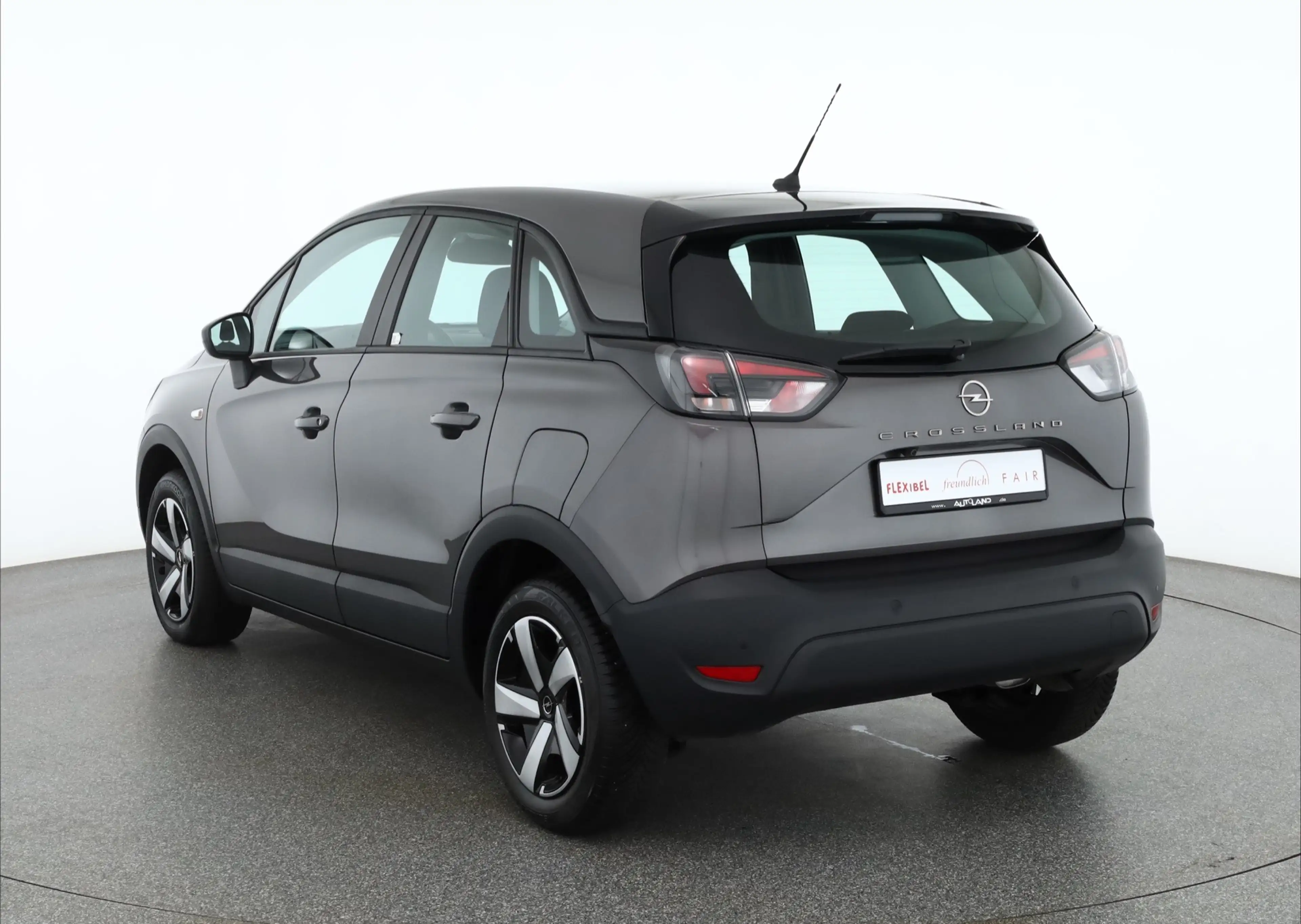 Opel Crossland (X) 1.2 Turbo Aut. Enjoy LED Kamera — photo 3