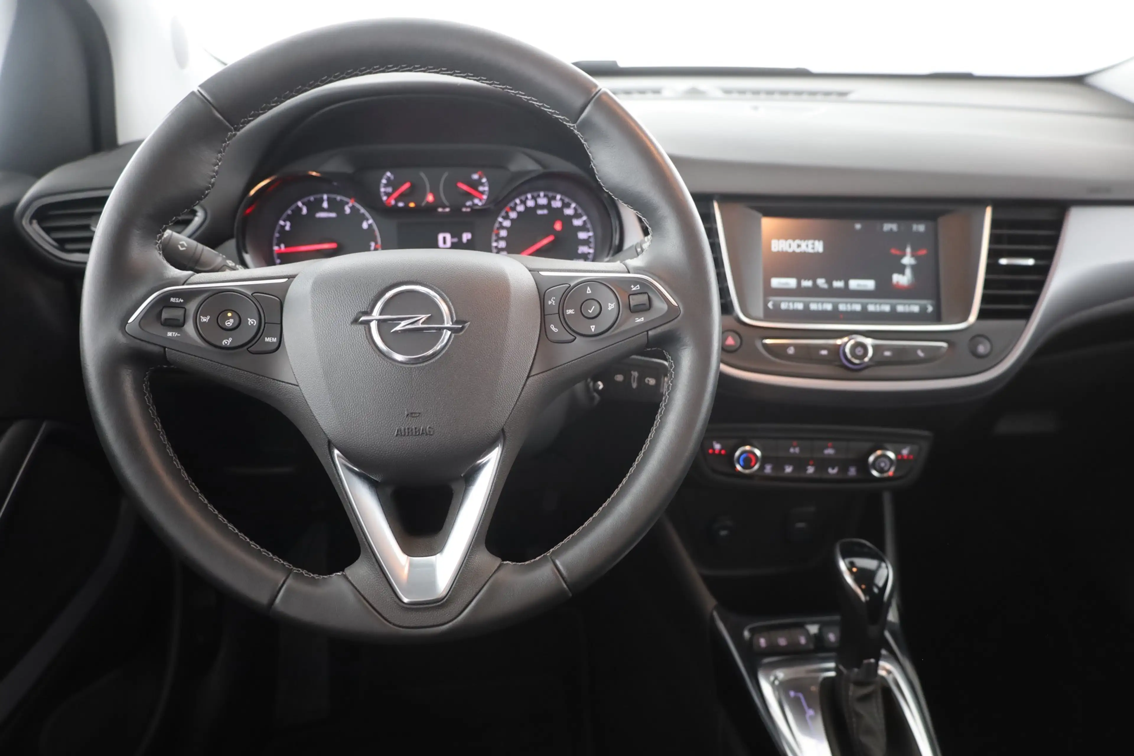 Opel Crossland (X) 1.2 Turbo Aut. Enjoy LED Kamera — photo 10