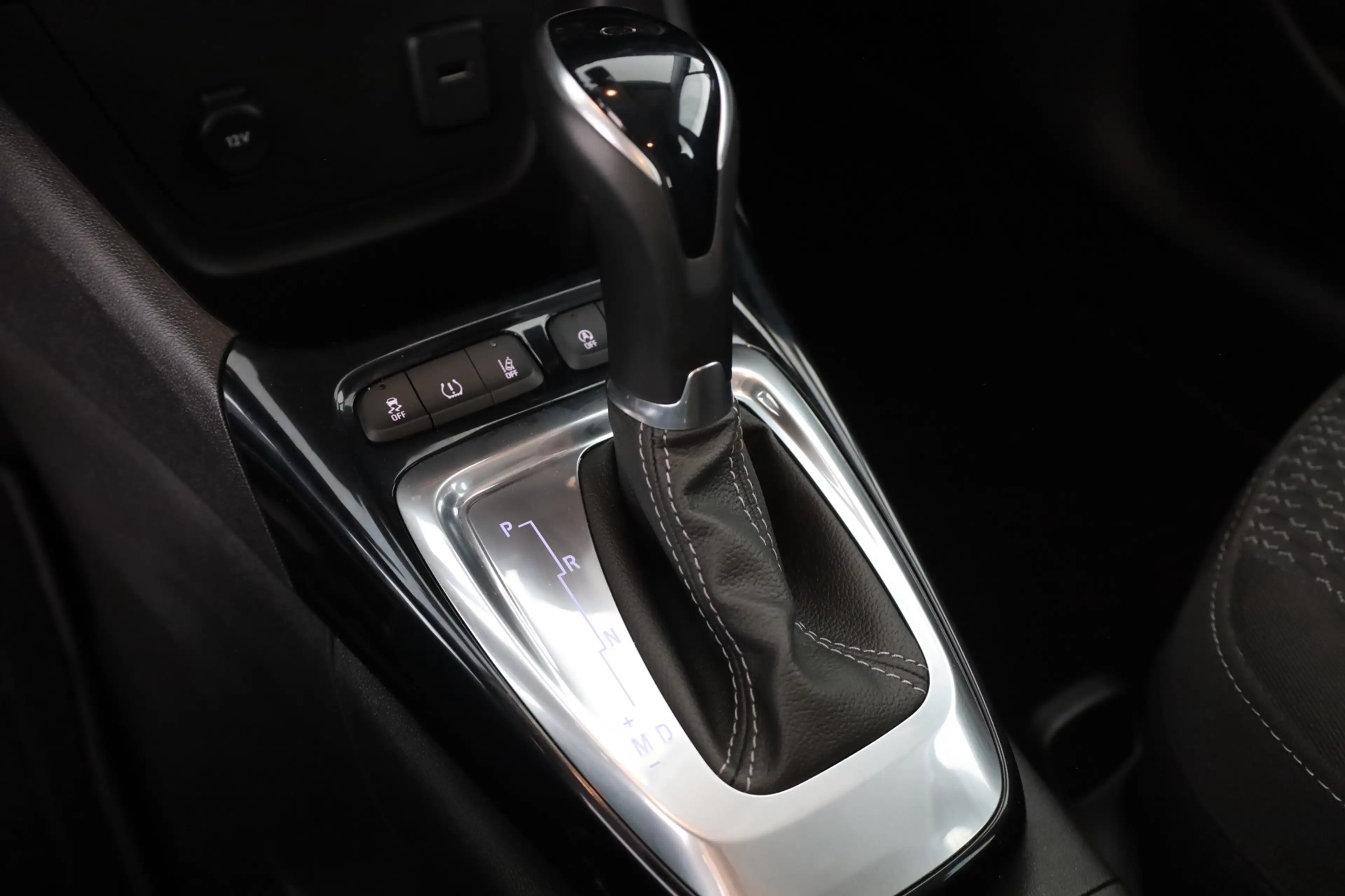 Opel Crossland (X) 1.2 Turbo Aut. Enjoy LED Kamera — photo 14