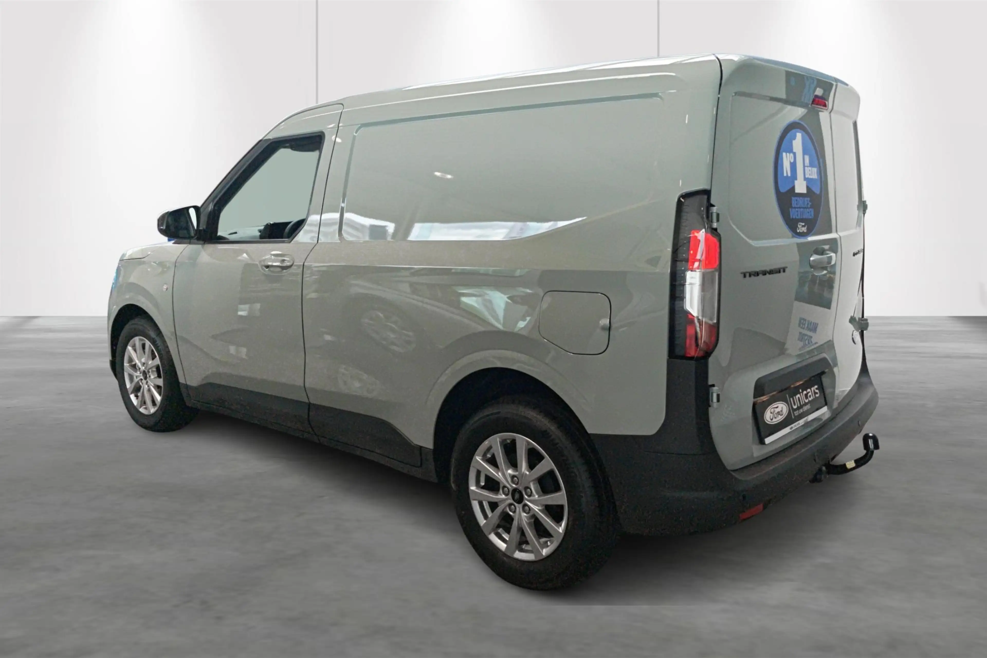 Ford Transit Courier 1.0 EcoBoost 92kW Limited — photo 3