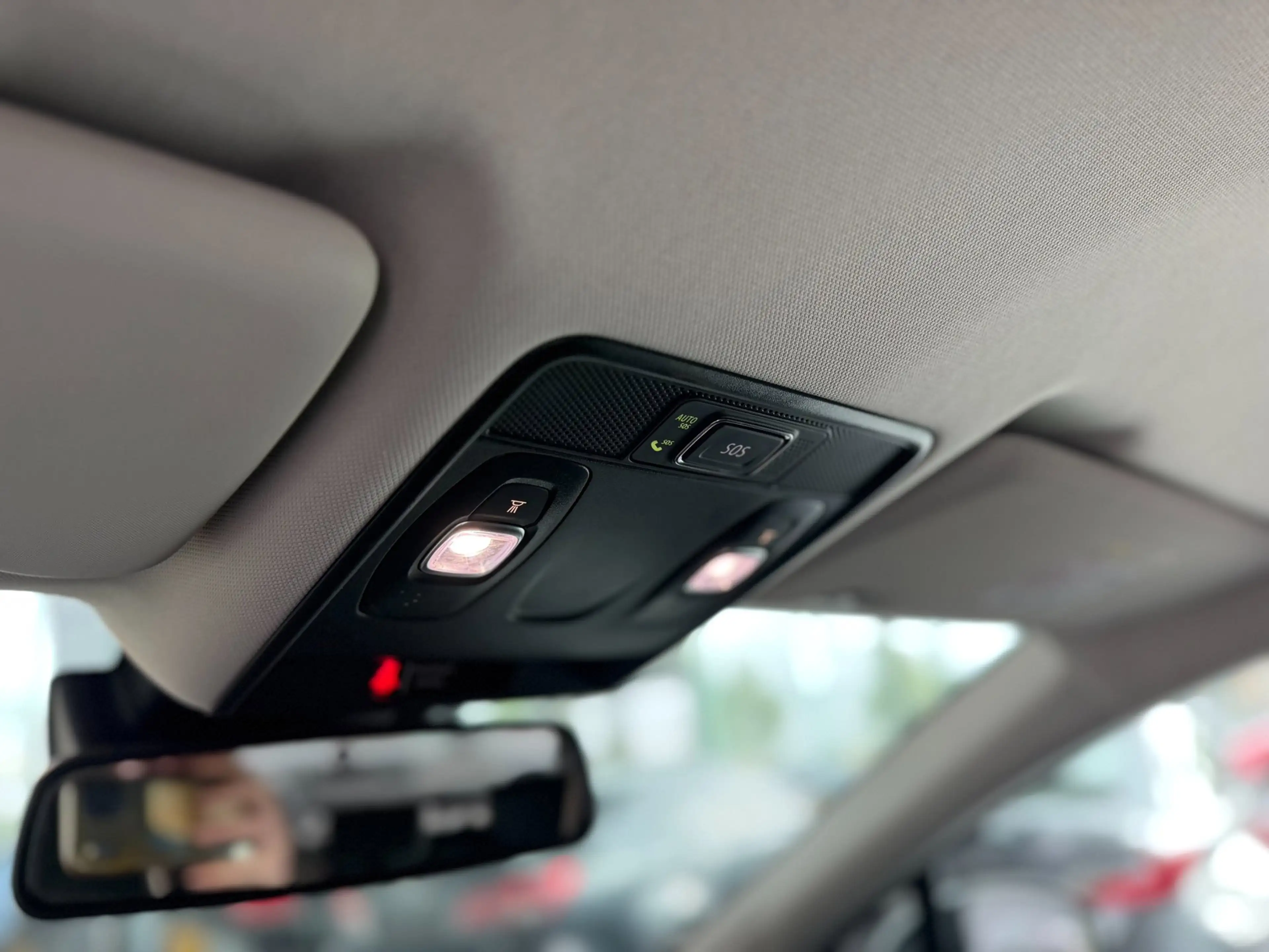 Renault Captur 1.6 E-Tech Plug-in Hybrid 160 Intens 2022 — photo 50