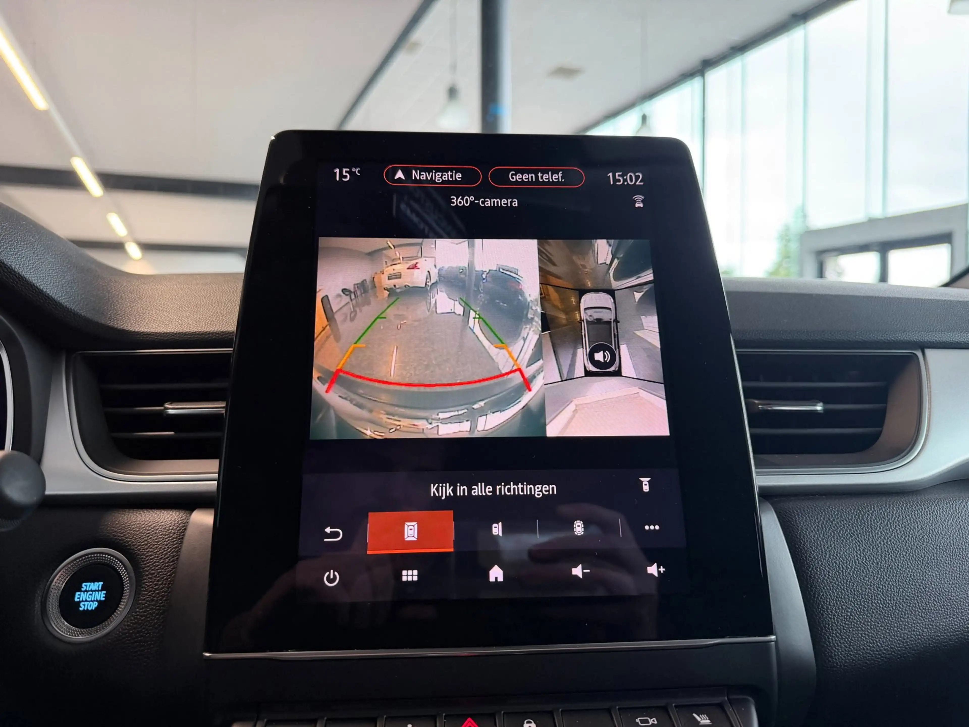 Renault Captur 1.6 E-Tech Plug-in Hybrid 160 Intens 2022 — photo 17