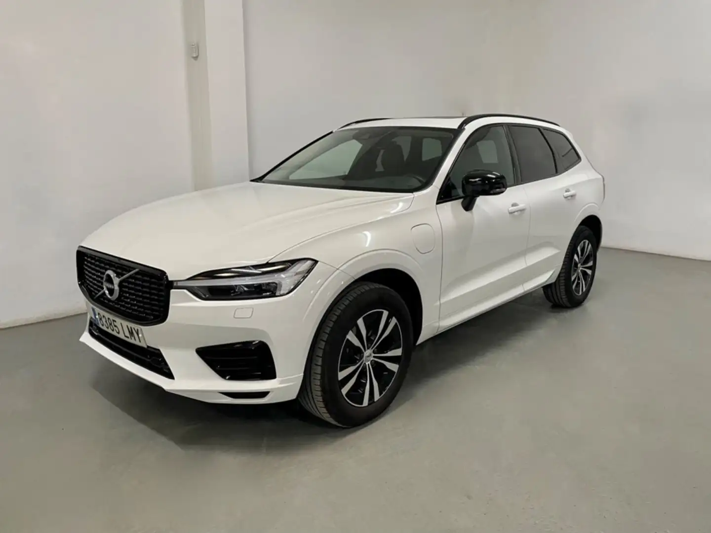 Volvo XC60 T6 Twin Recharge R-Design Expression Blanco - 2
