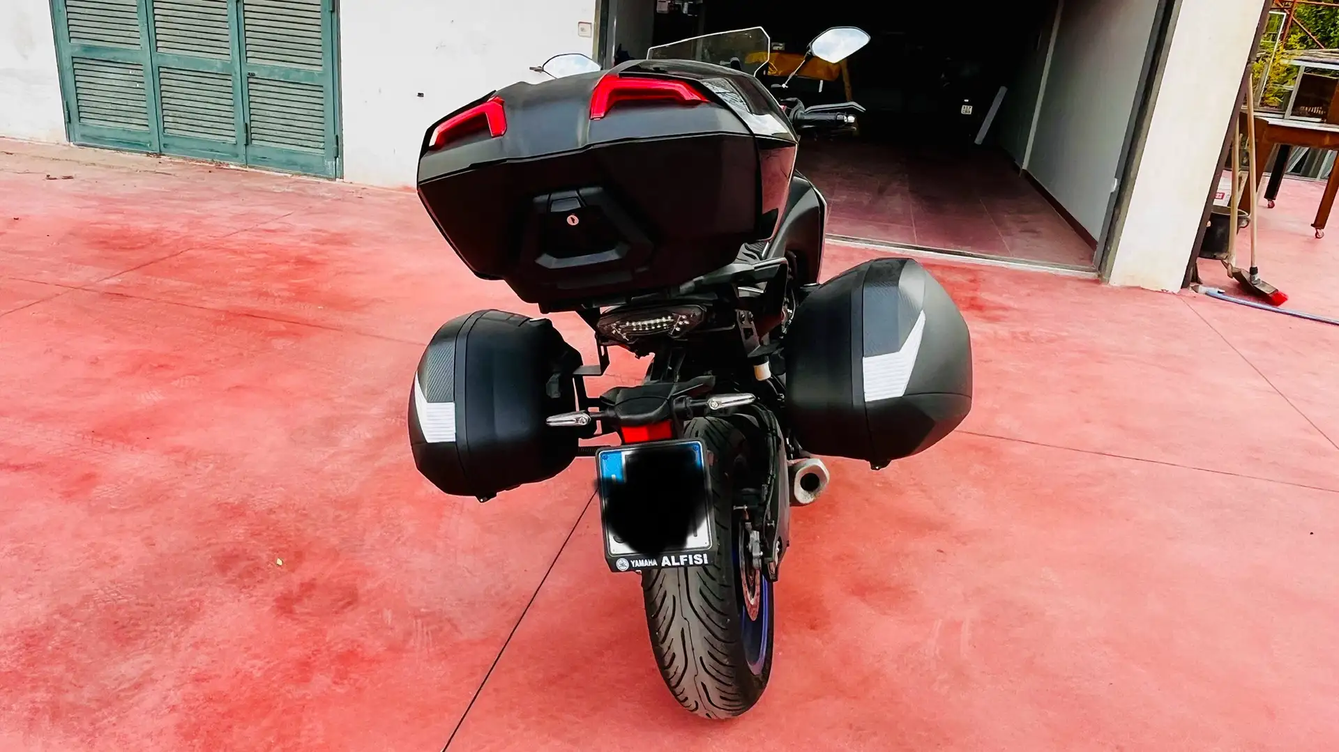 Yamaha Tracer 7 Grau - 2