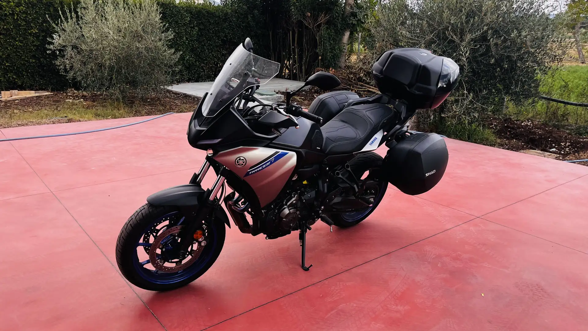 Yamaha Tracer 7 Grau - 1