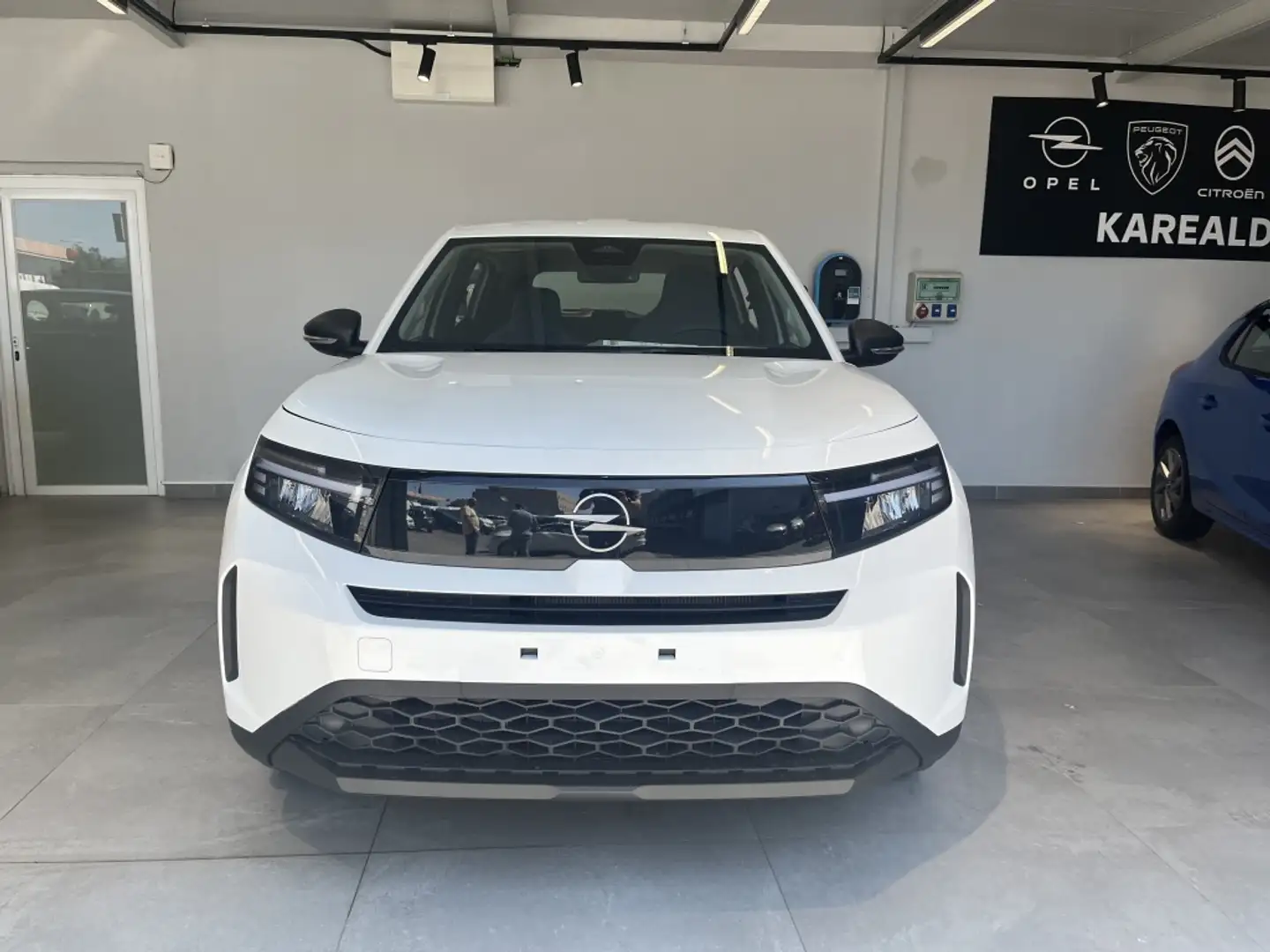 Opel Frontera Electric 44kWh Edition 113 Azul - 2