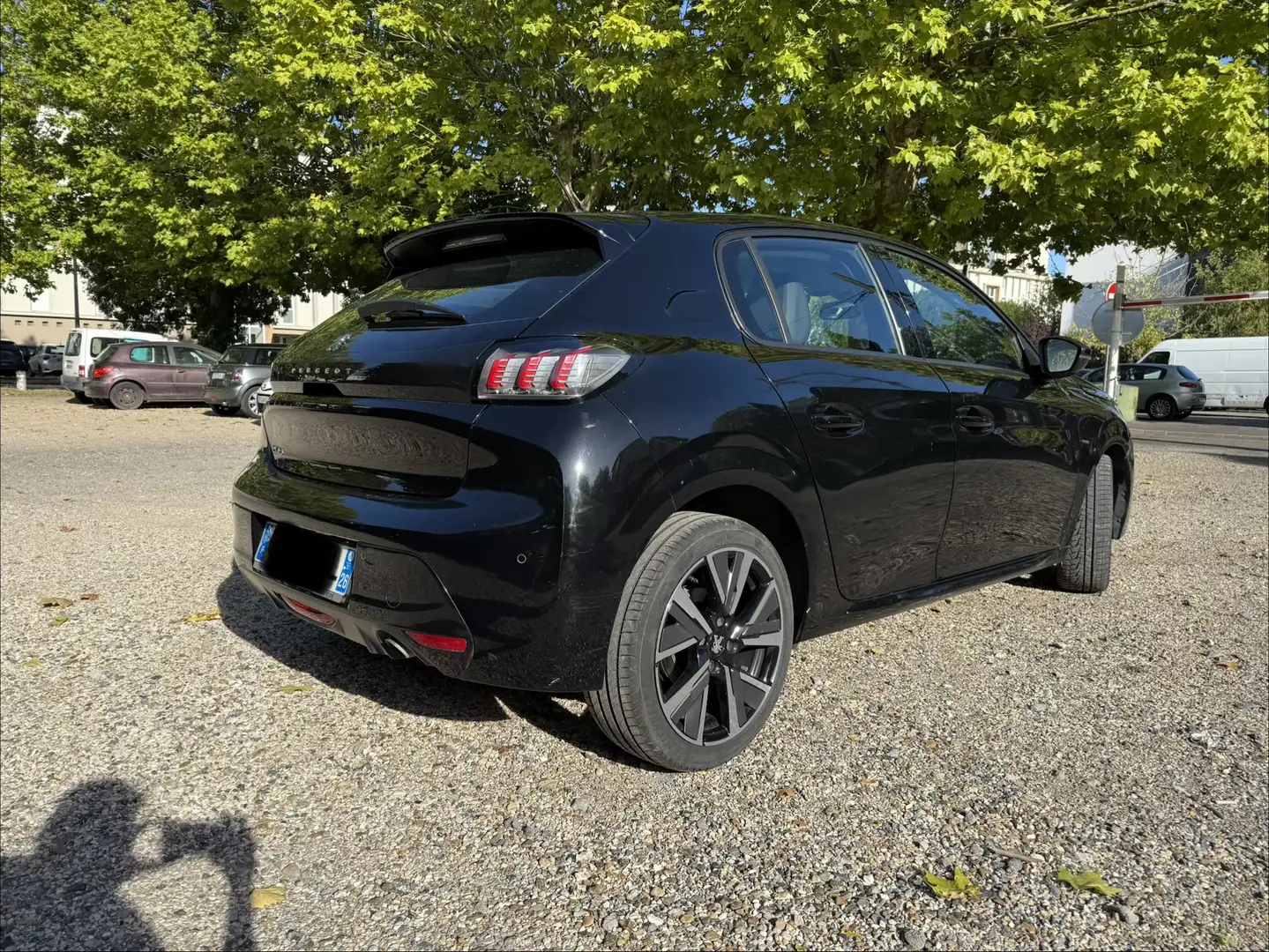 Peugeot 208 PureTech 100 S&S BVM6 Allure Business - 2