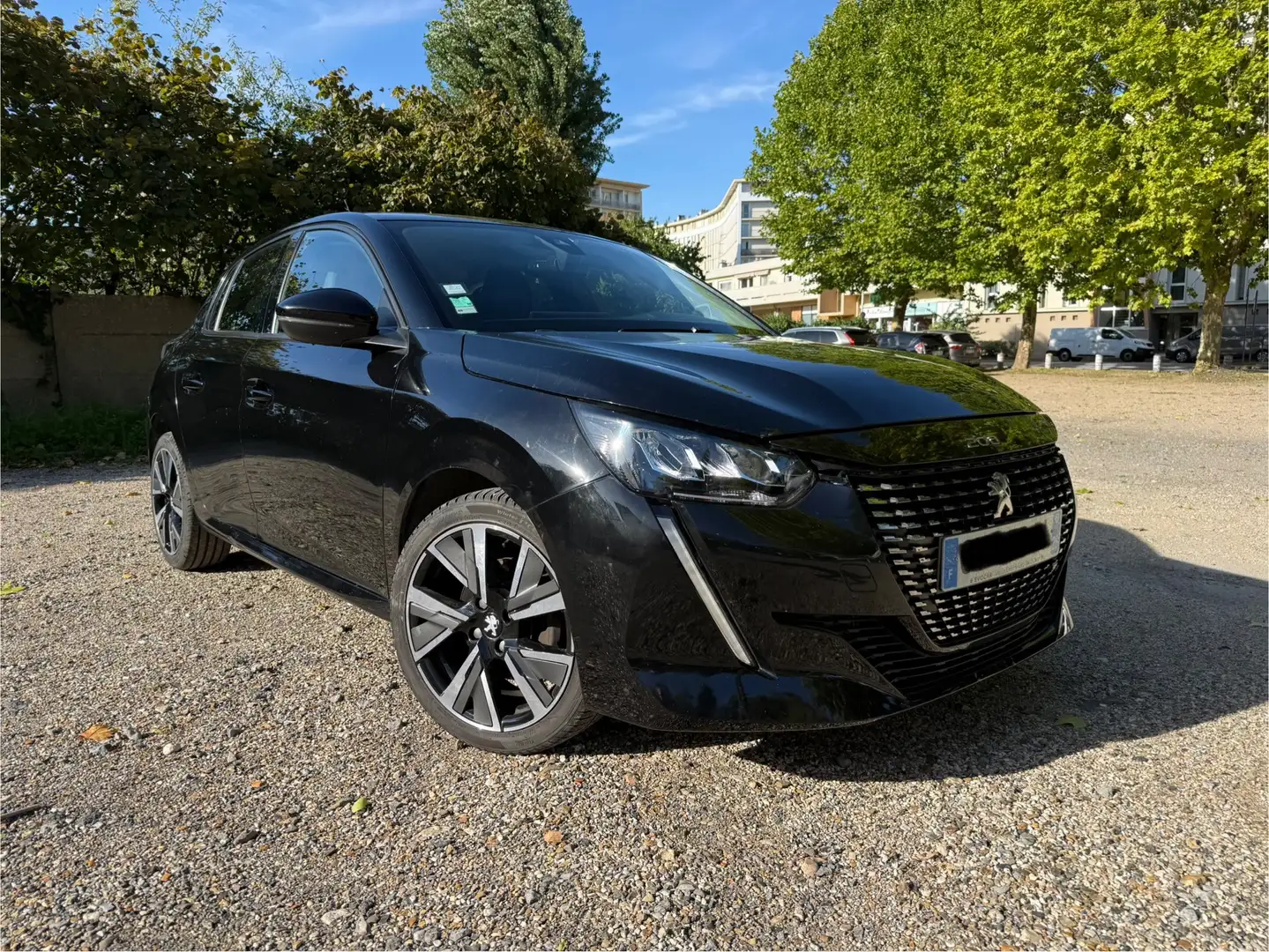 Peugeot 208 PureTech 100 S&S BVM6 Allure Business - 1