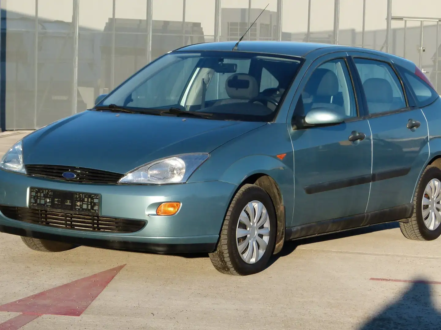 Ford Focus Ambiente Klima, nur 100000 km, TÜV neu!! Grün - 1