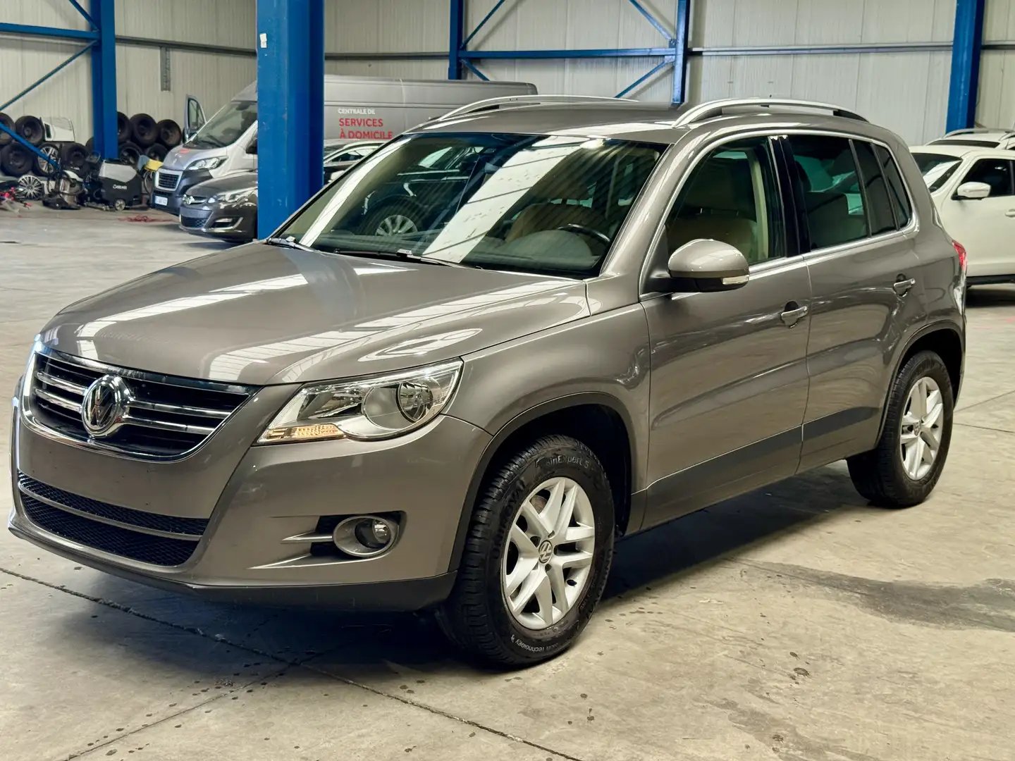 Volkswagen Tiguan 2.0 CR TDi Sport & Style DPF DSG - 1