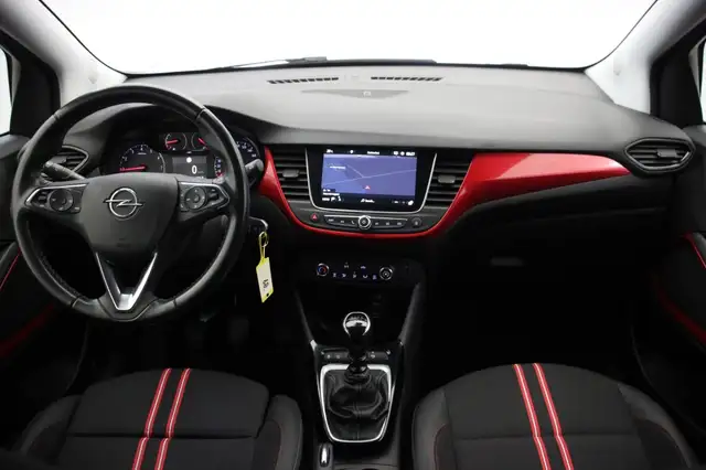 Opel Crossland view 2