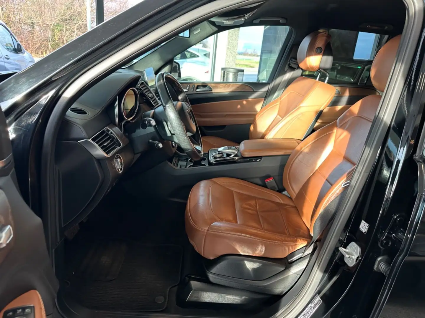 Mercedes-Benz GLE 350 d 4Matic Leder Navi Kamera ILS AHK Schwarz - 2